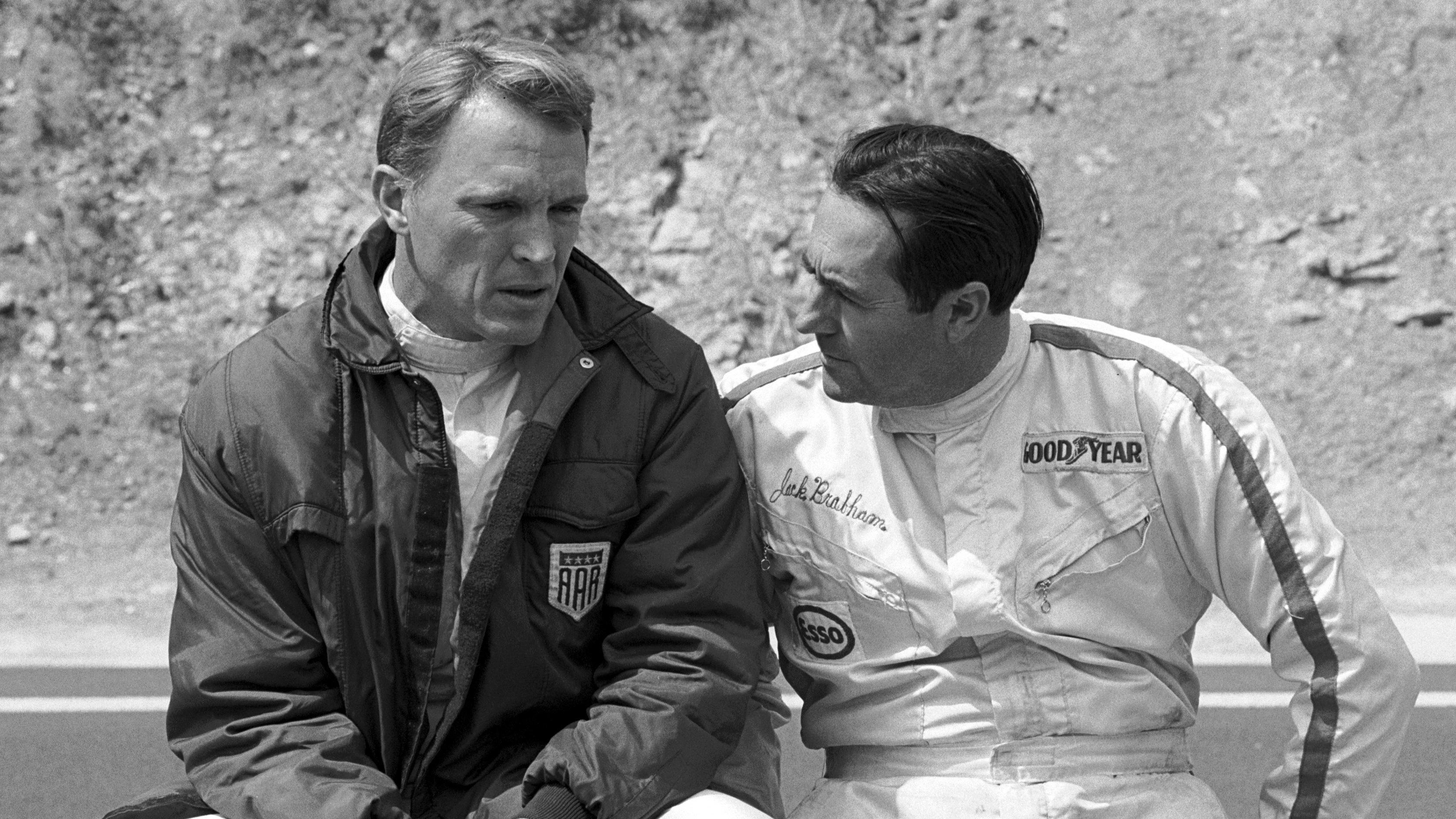 Both Gurney and Brabham, pictured here at the French Grand Prix, competed in their final F1 races in 1970.