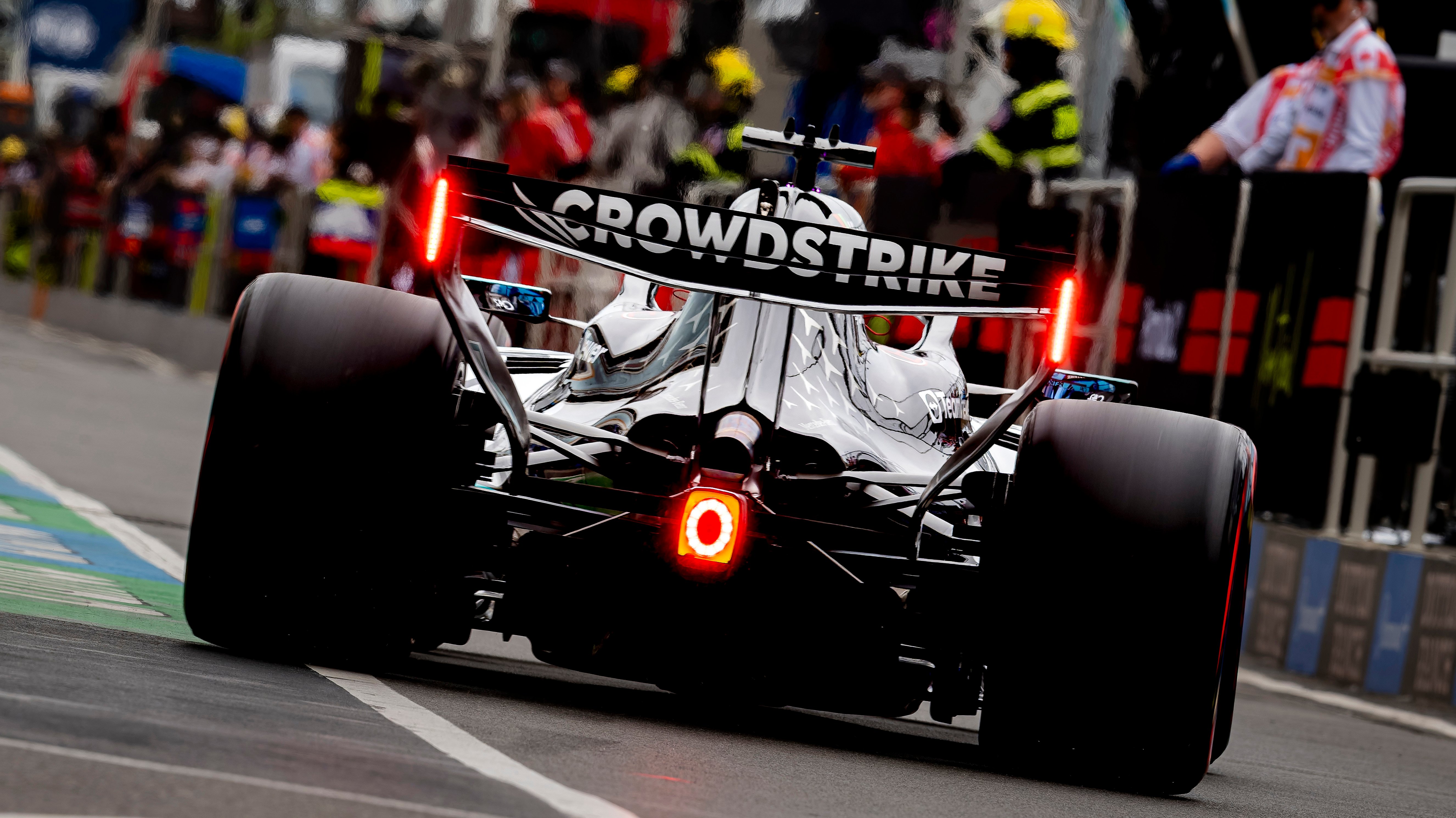 V8s returning to F1 6 copy.jpg