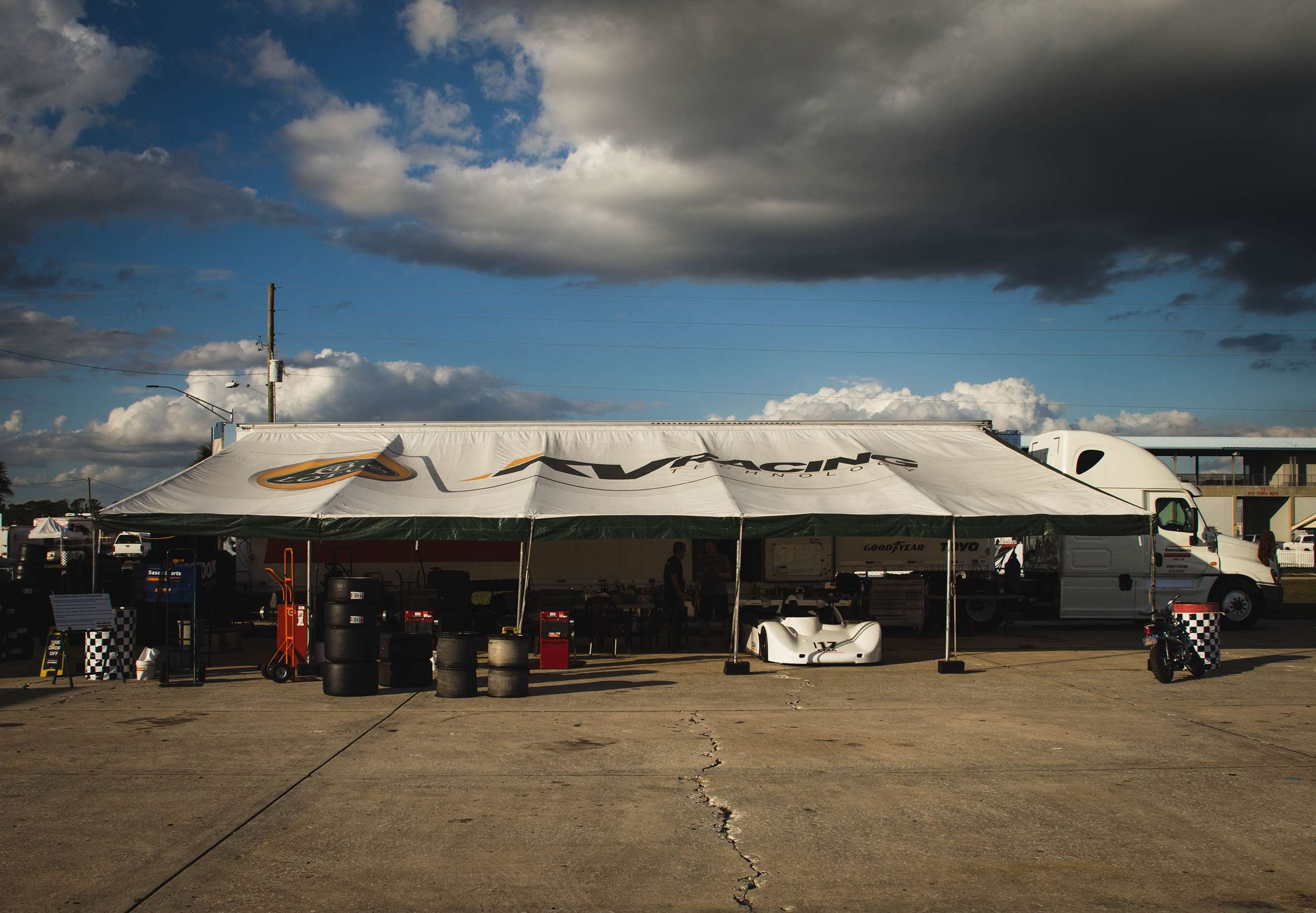 The paddocks at Sebring are a demonstration of US egalitarian motorsport