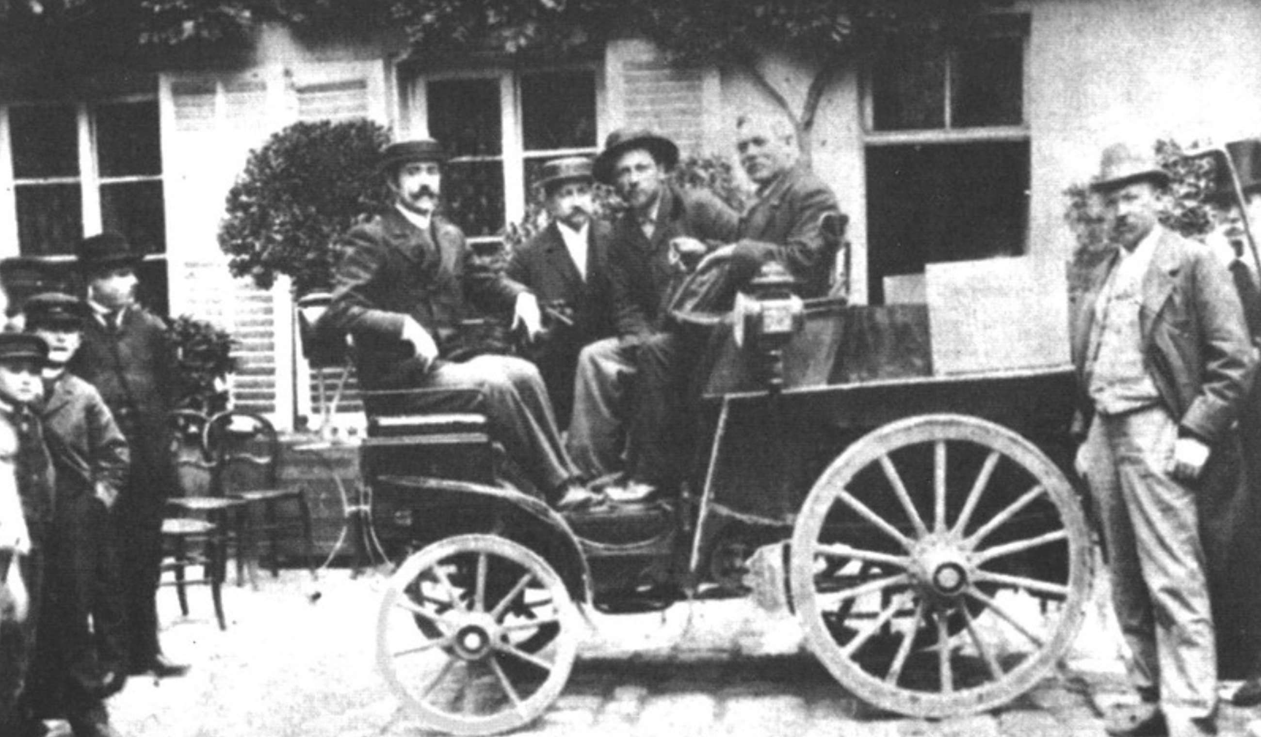 The 1894 ParisRouen Trial, the very first competitive motorsport event