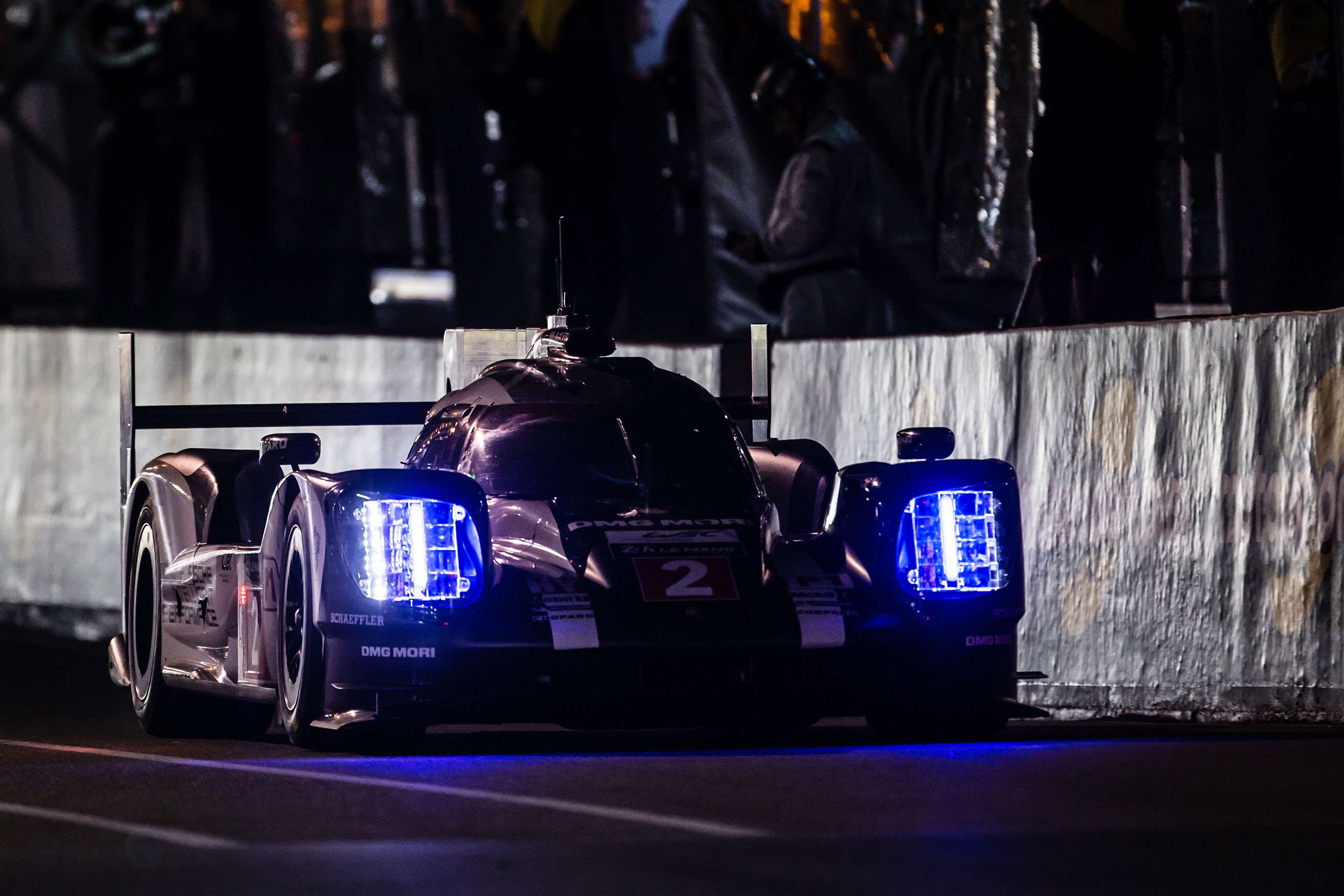 Porsche-Le-Mans-Winners-Le-Mans-2016-Porsche-919-Hybrid-Dumas-Jani-Lieb-Eric-Gilbert-MI-Goodwood-16052021.jpg