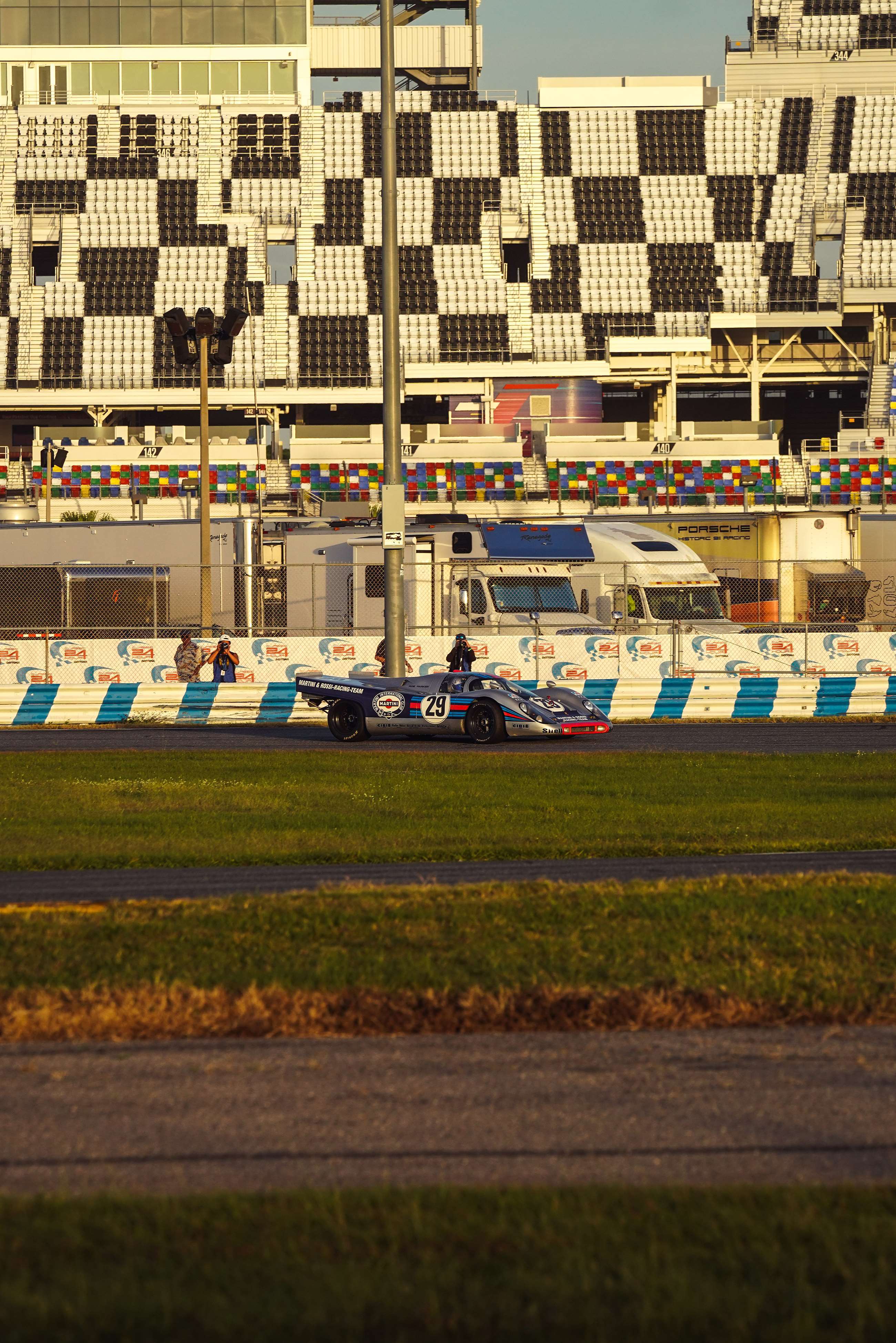 Sunrise makes racing cars look like art GRR