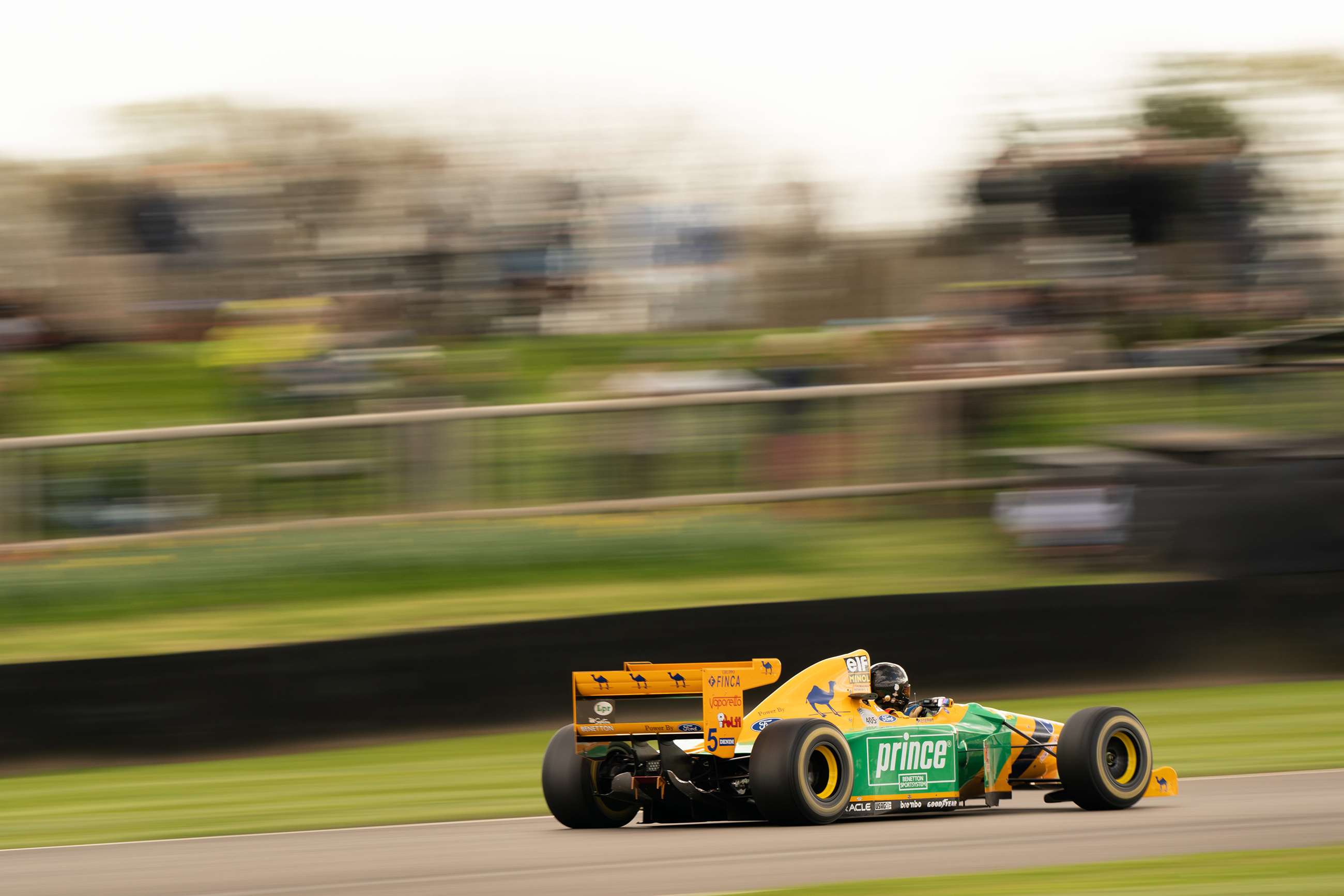 Hustling a V8 Benetton F1 car round Goodwood | GRR