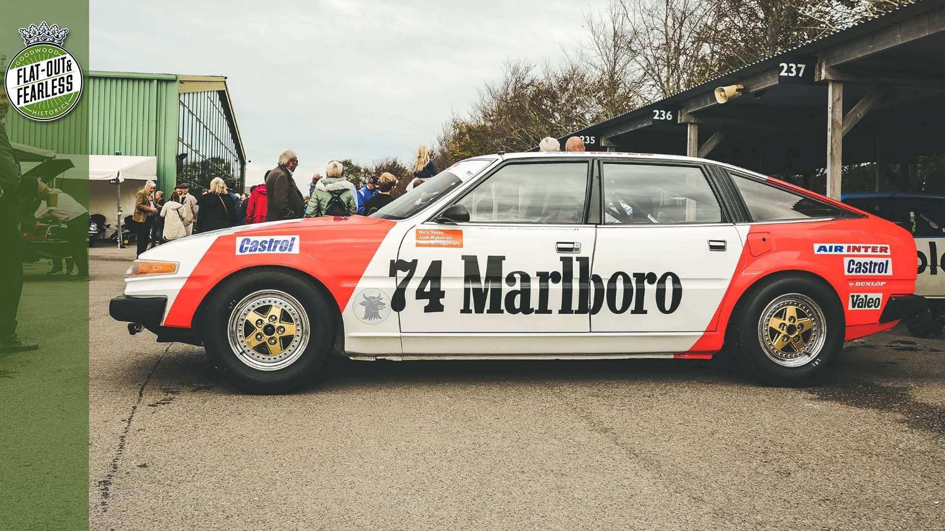 [Video] Throwing a Rover SD1 round some closed mountain roads | GRR