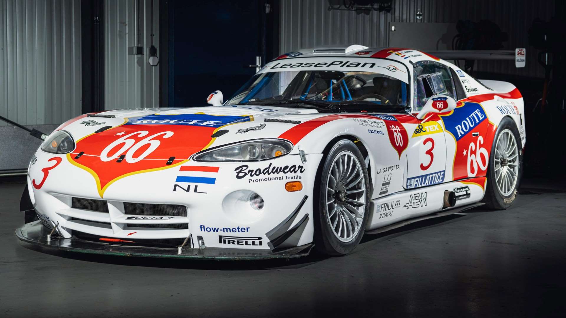 This Dodge Viper GTSR is your ticket to an 80MM demo GRR