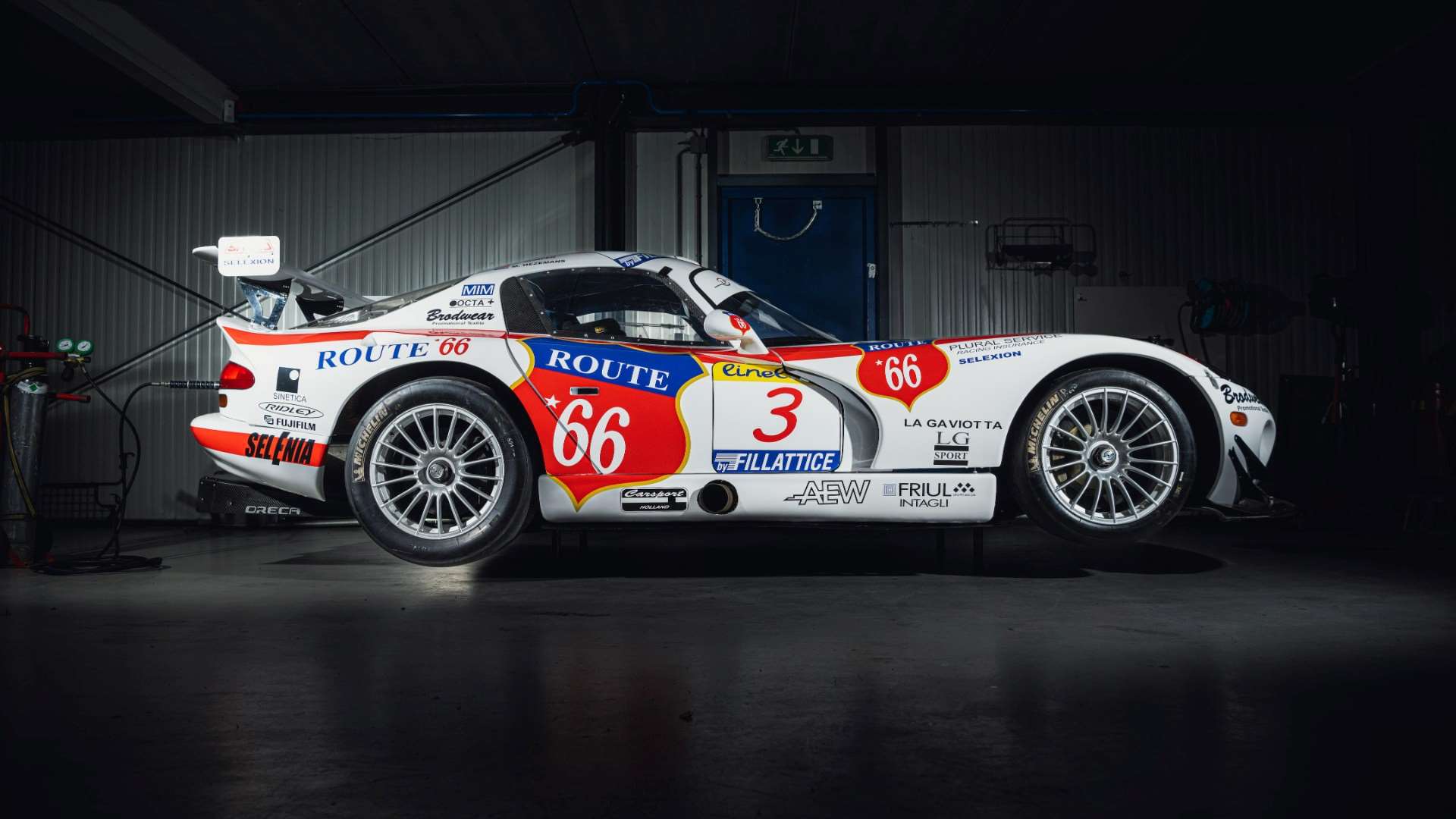 This Dodge Viper GTS-R is your ticket to an 80MM demo | GRR