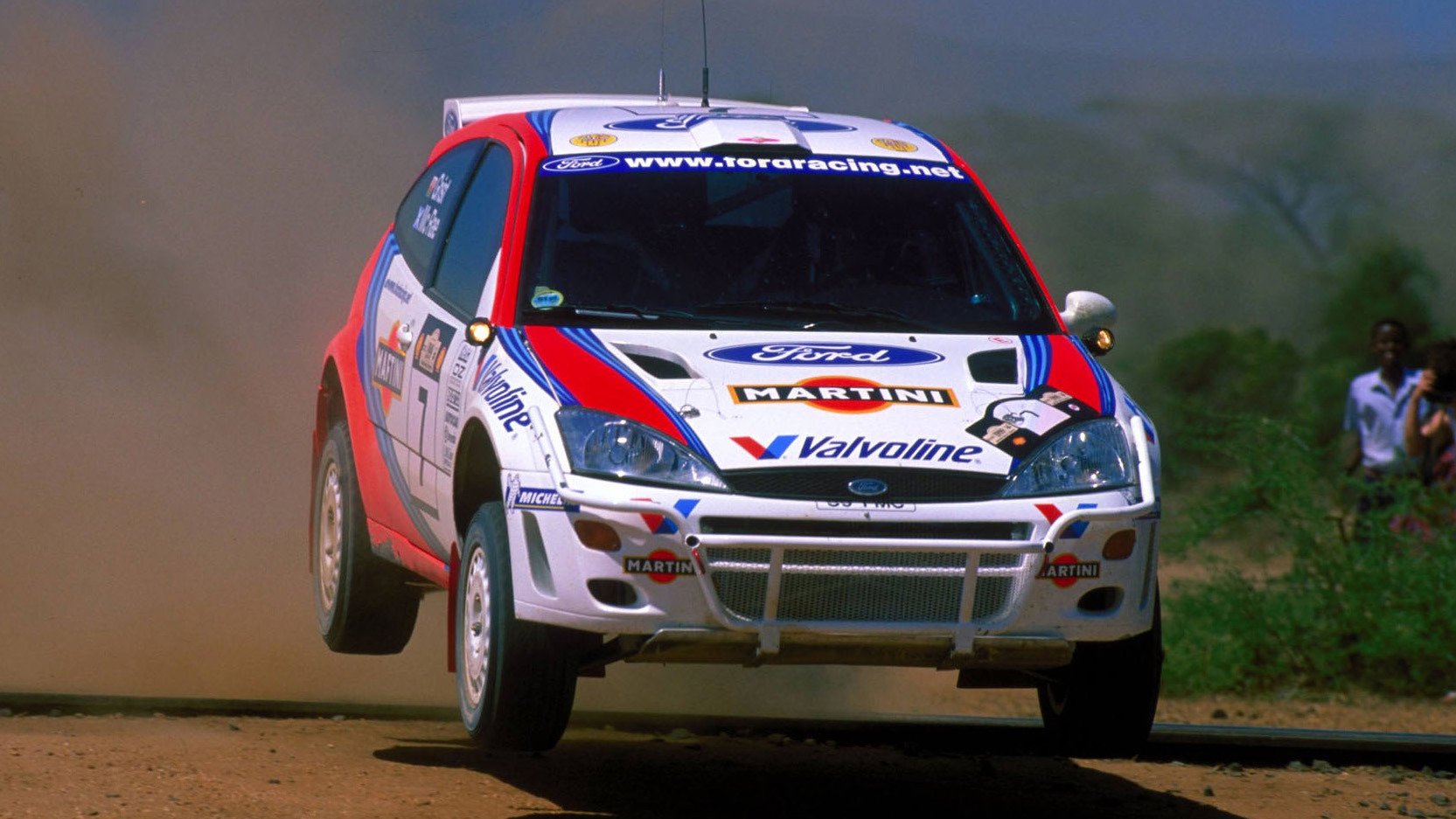 Colin McRae drives the Ford Focus to its first victory, at the Safari Rally in Kenya in March 1999. 
