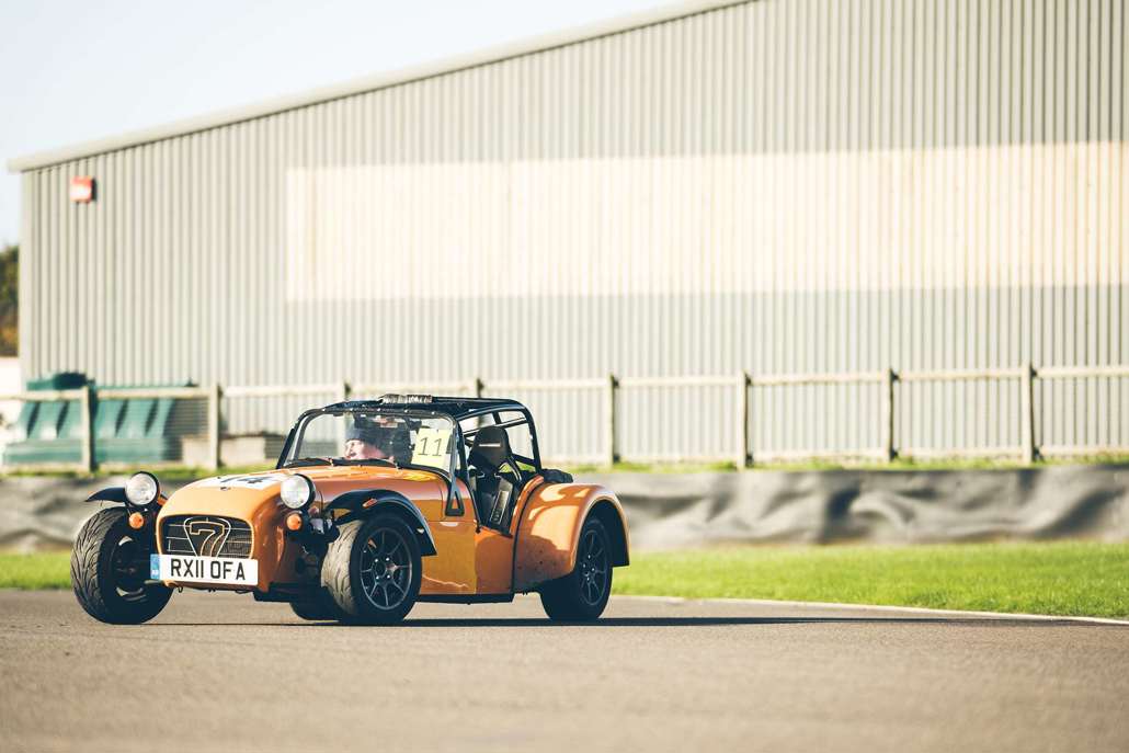 [Gallery] GRRC autosolo – grassroots motorsport at Goodwood