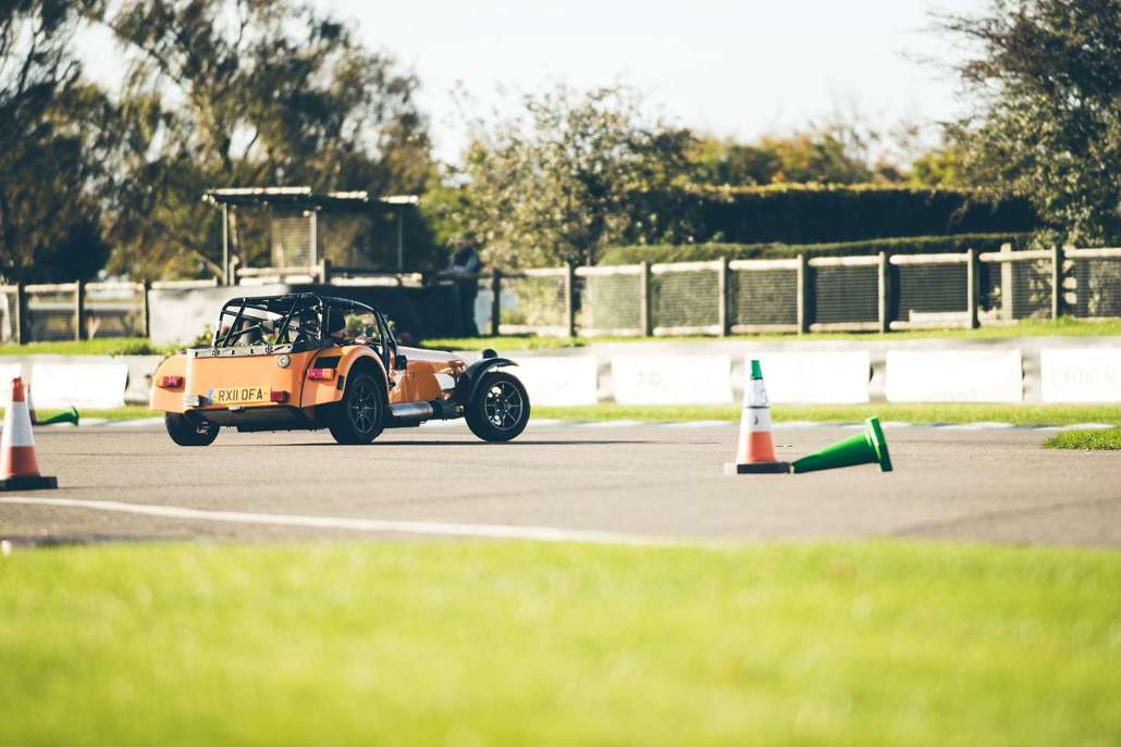 [Gallery] GRRC autosolo – grassroots motorsport at Goodwood