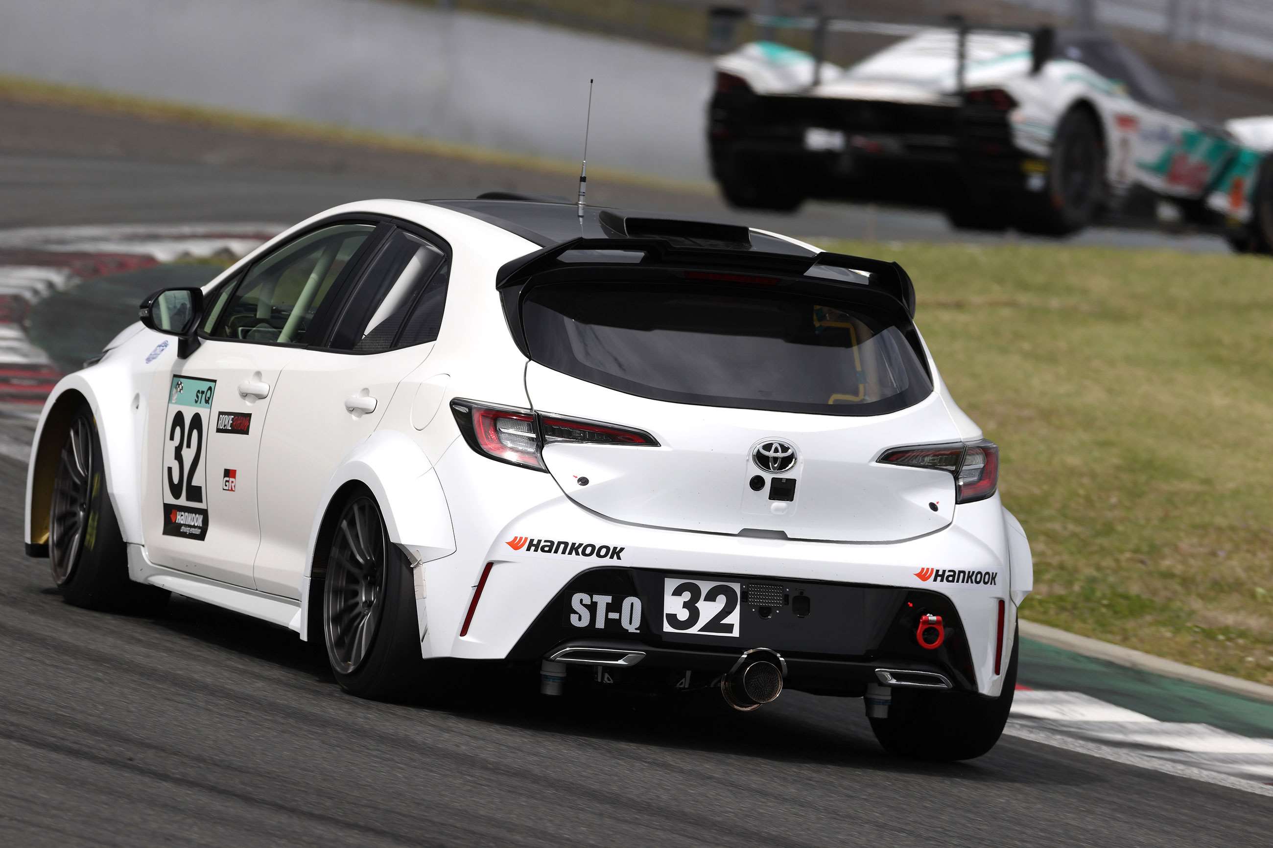 Meet Toyota's hydrogen, GRpowered racing Corolla GRR