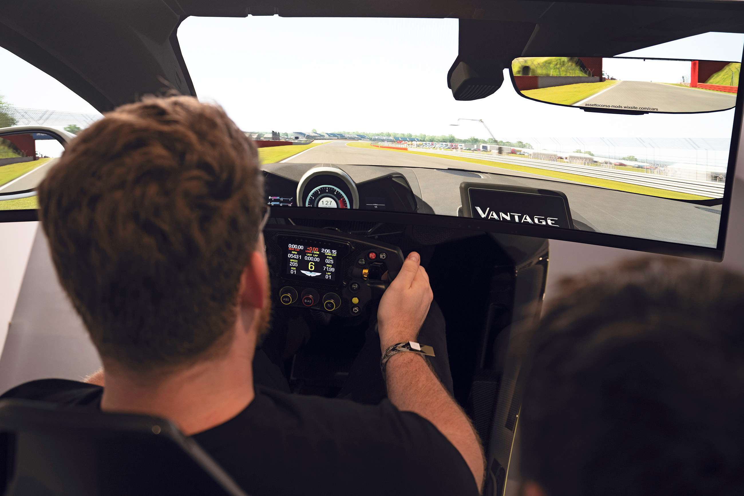 Testing the £70k AMR-C01 sim rig | FOS Future Lab | GRR