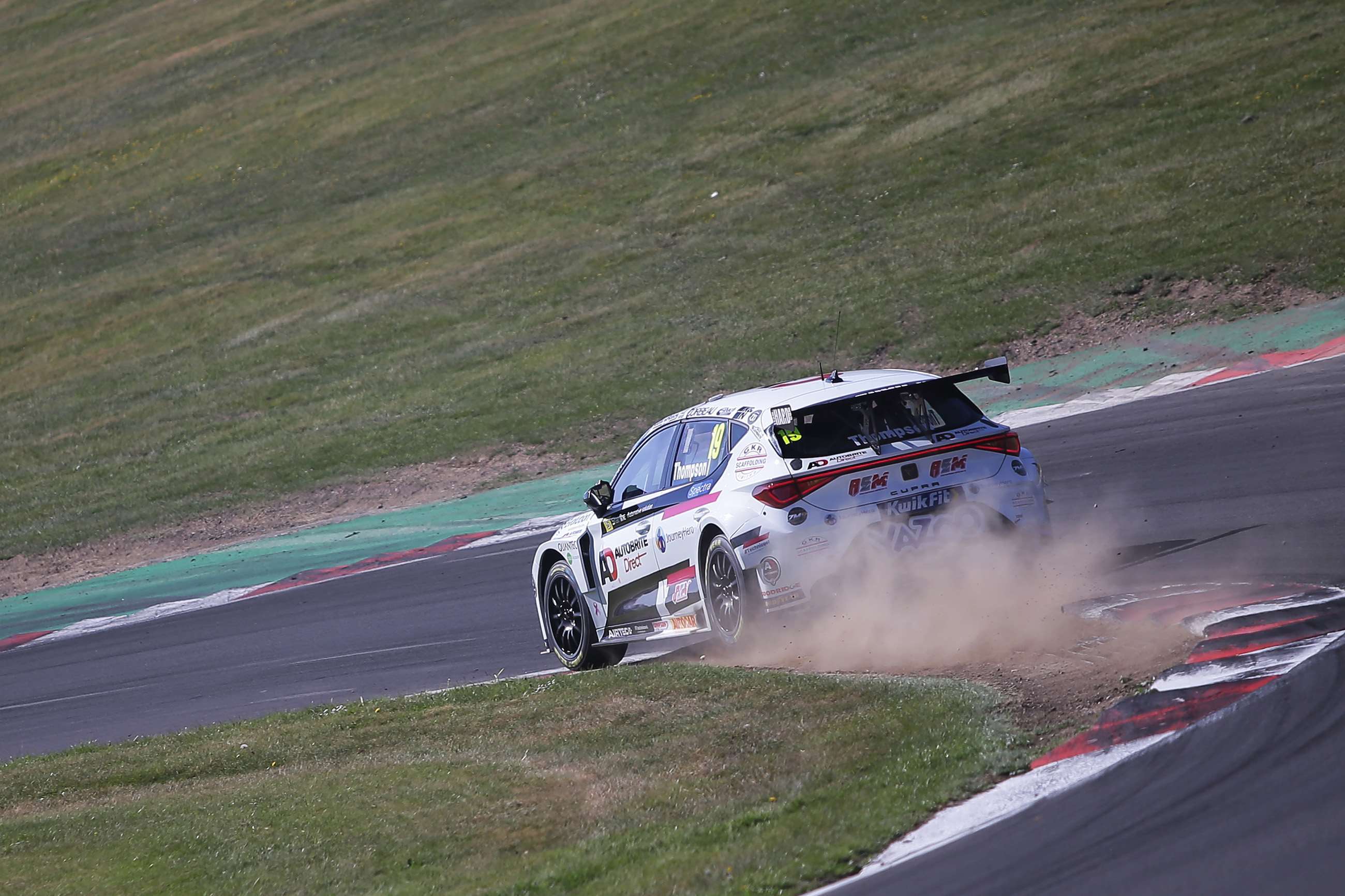 Seven talking points from a damp Brands Hatch | GRR