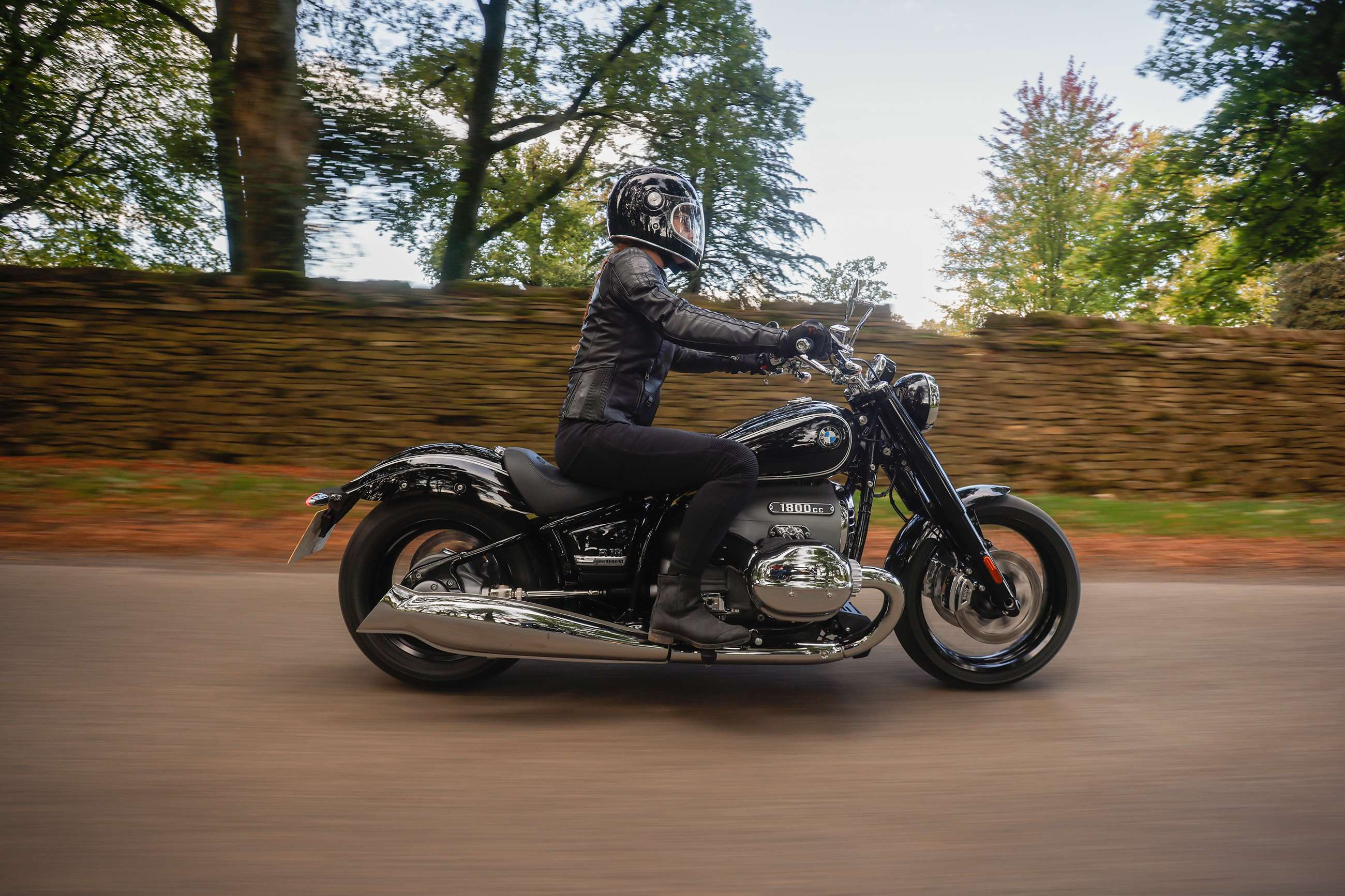 First Ride: 2021 BMW R18 Review | GRR