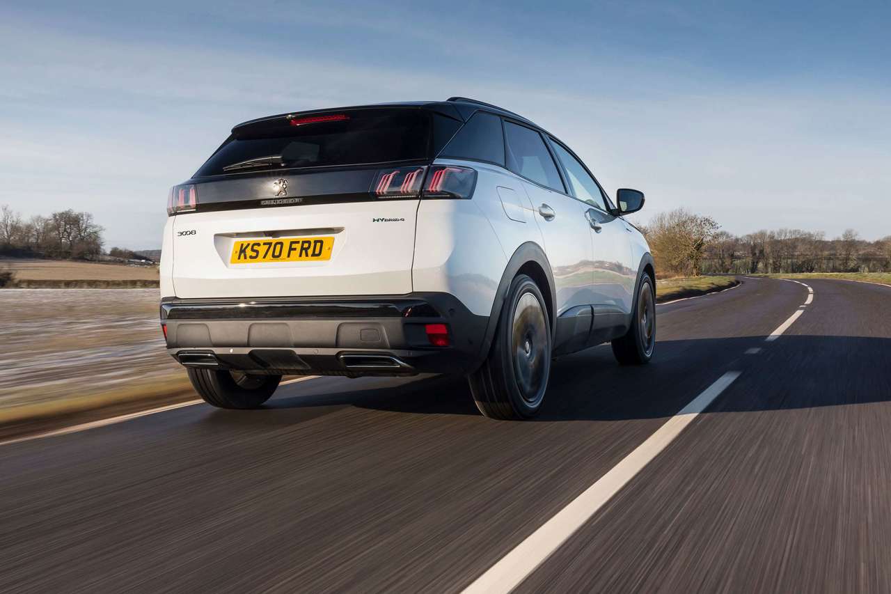 Goodwood Test 2021 Peugeot 3008 Hybrid4 Review Grr