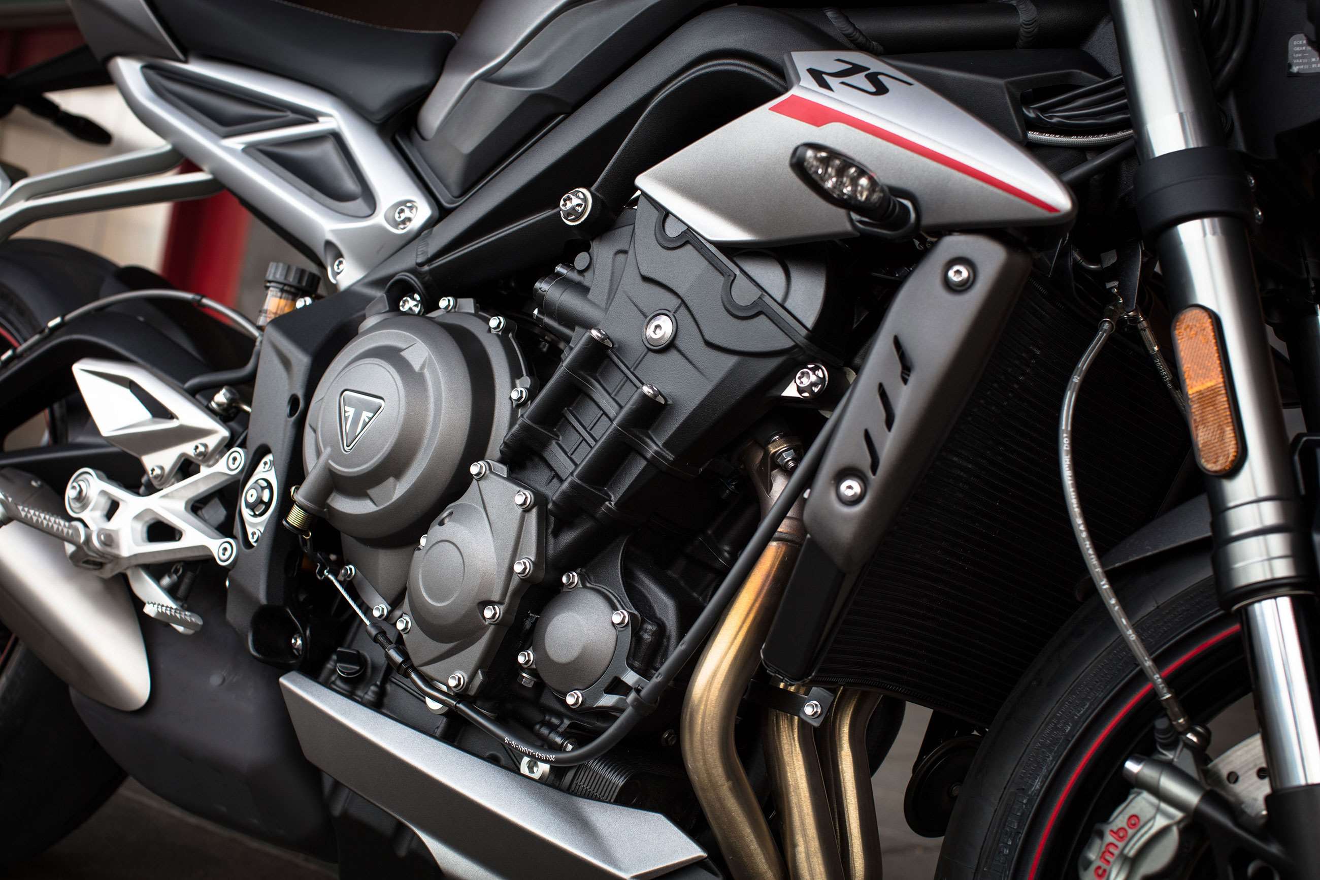 Goodwood Test 2021 Street Triple Rs Review Grr