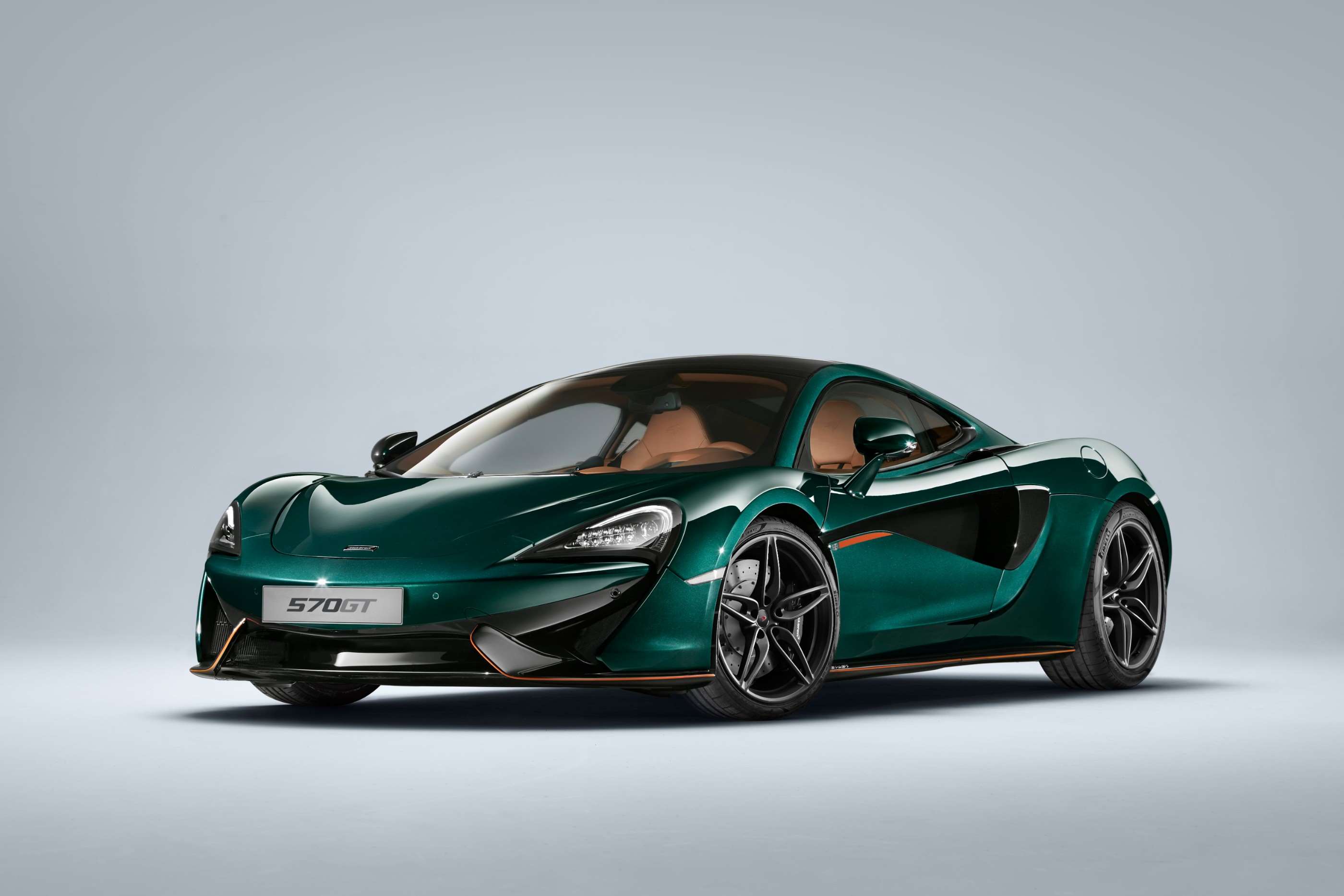 Mclaren 570gt In Xp Green Channels The Old F1 Gt