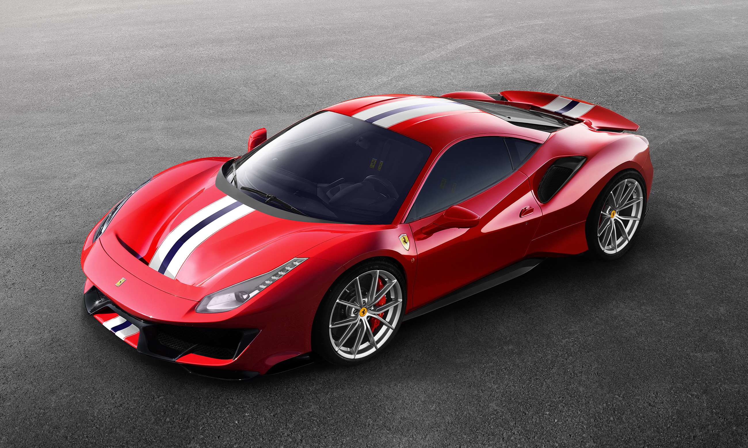 The 710bhp Ferrari 488 Pista revealed in full
