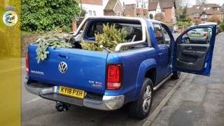 vw-amarok-christmas-tree-main-goodwood-14022019.jpg