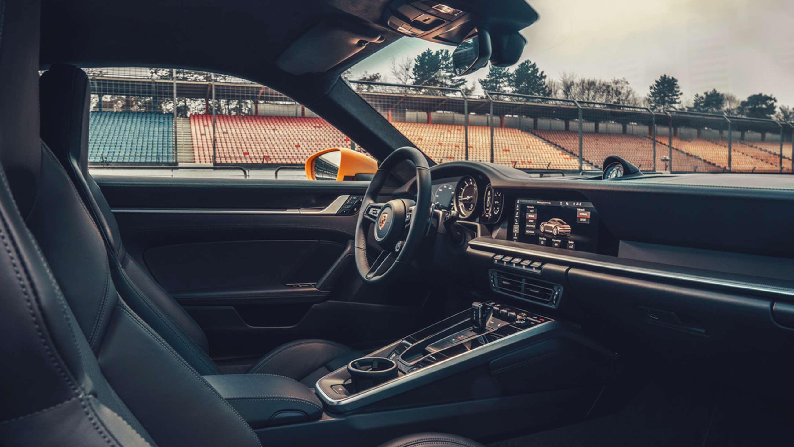 Review: Porsche 911 Carrera S 992