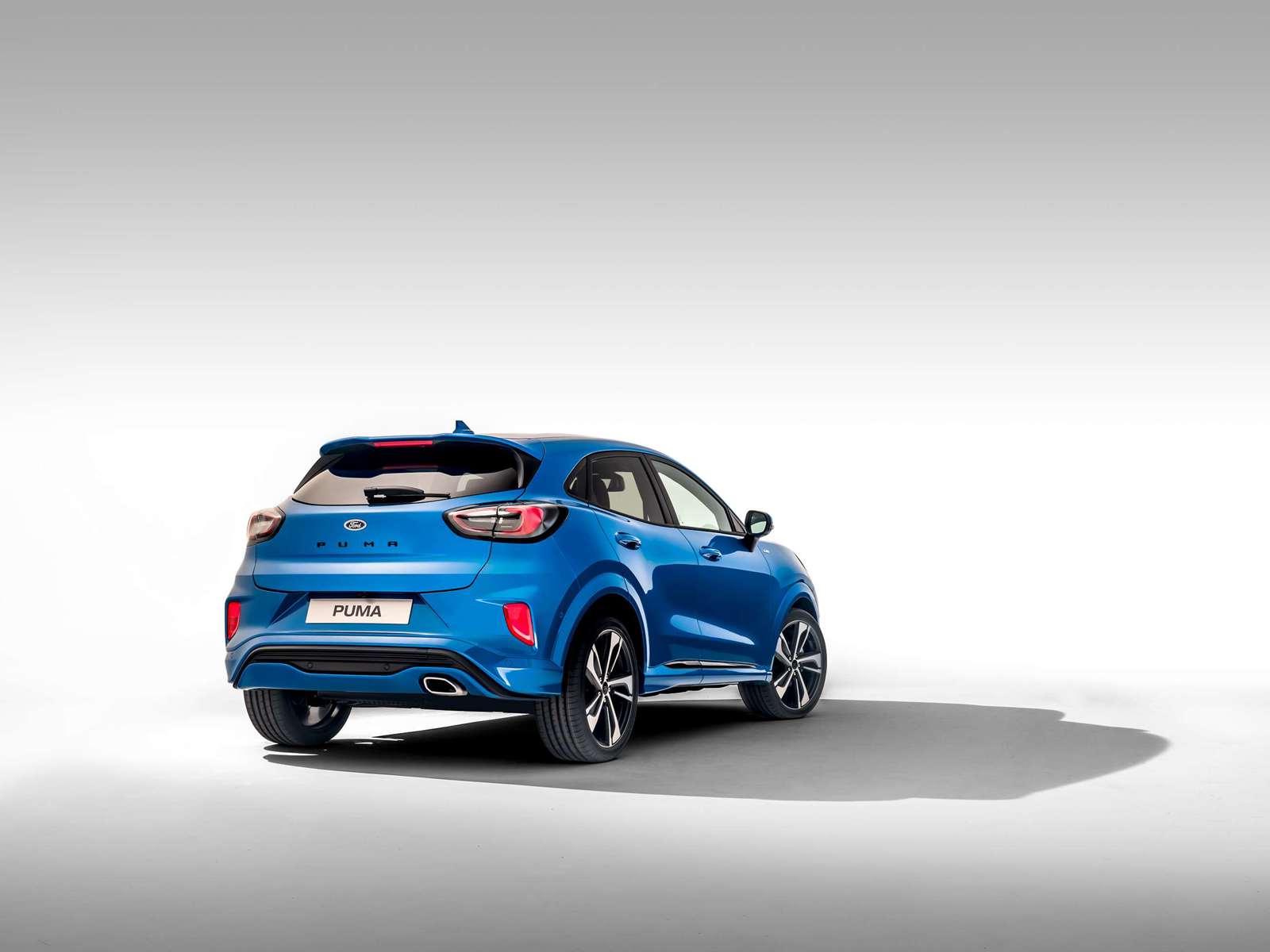 Innovative New Ford Puma Fuses Mild-Hybrid Efficiency, Best-In-Class  Luggage Space and Crossover Appeal, Ford of Europe