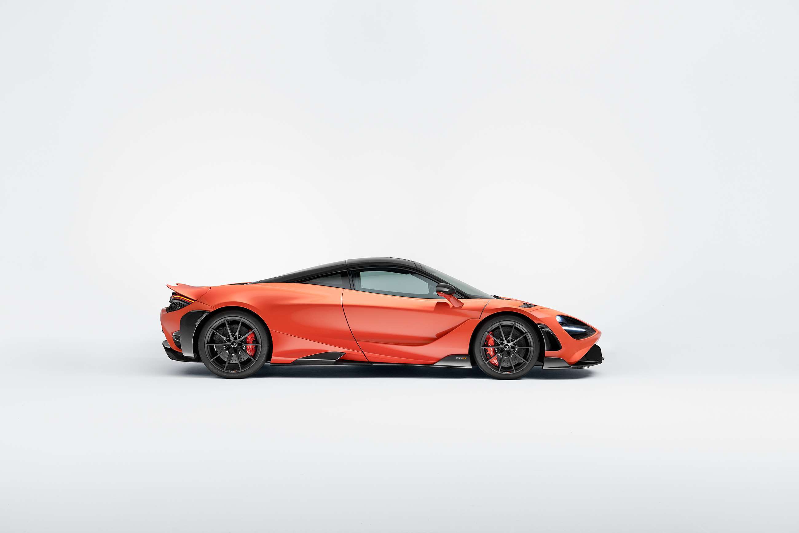 The McLaren 765LT is the most extreme McLaren supercar ever made | GRR
