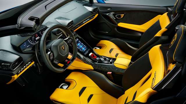 lamborghini-huracan-evo-rwd-spyder-interior-goodwood-08052020.jpg