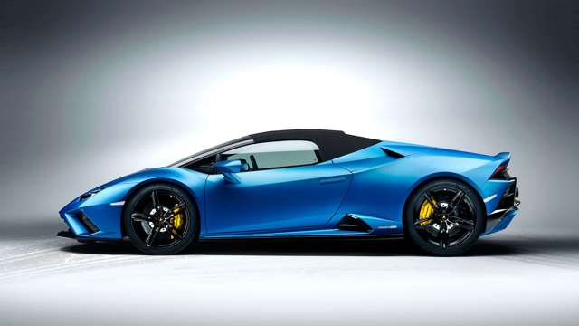 lamborghini-huracan-evo-rwd-spyder-roof-goodwood-08052020.jpg