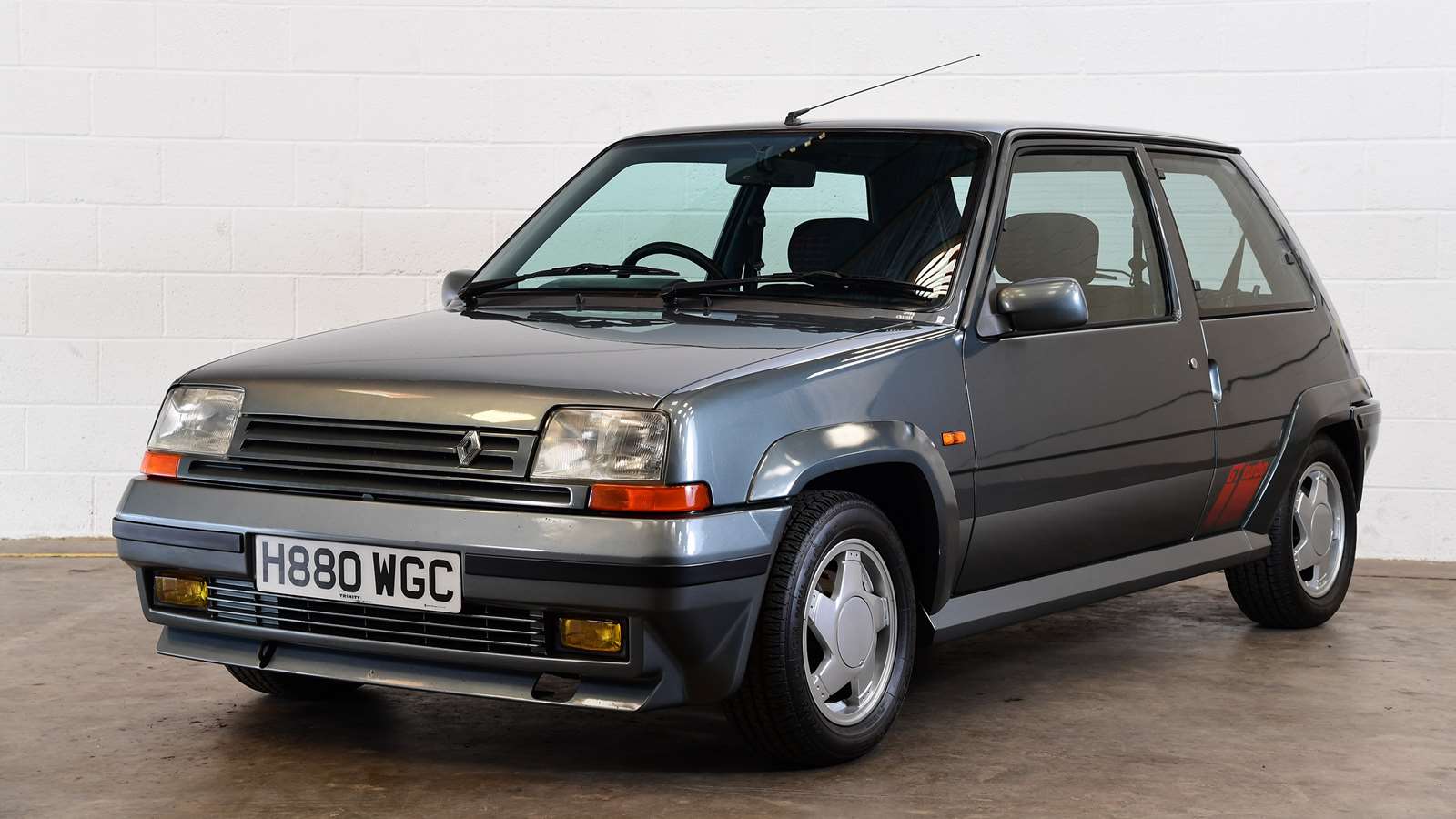 The Renault 5 GT Turbo is still a hero