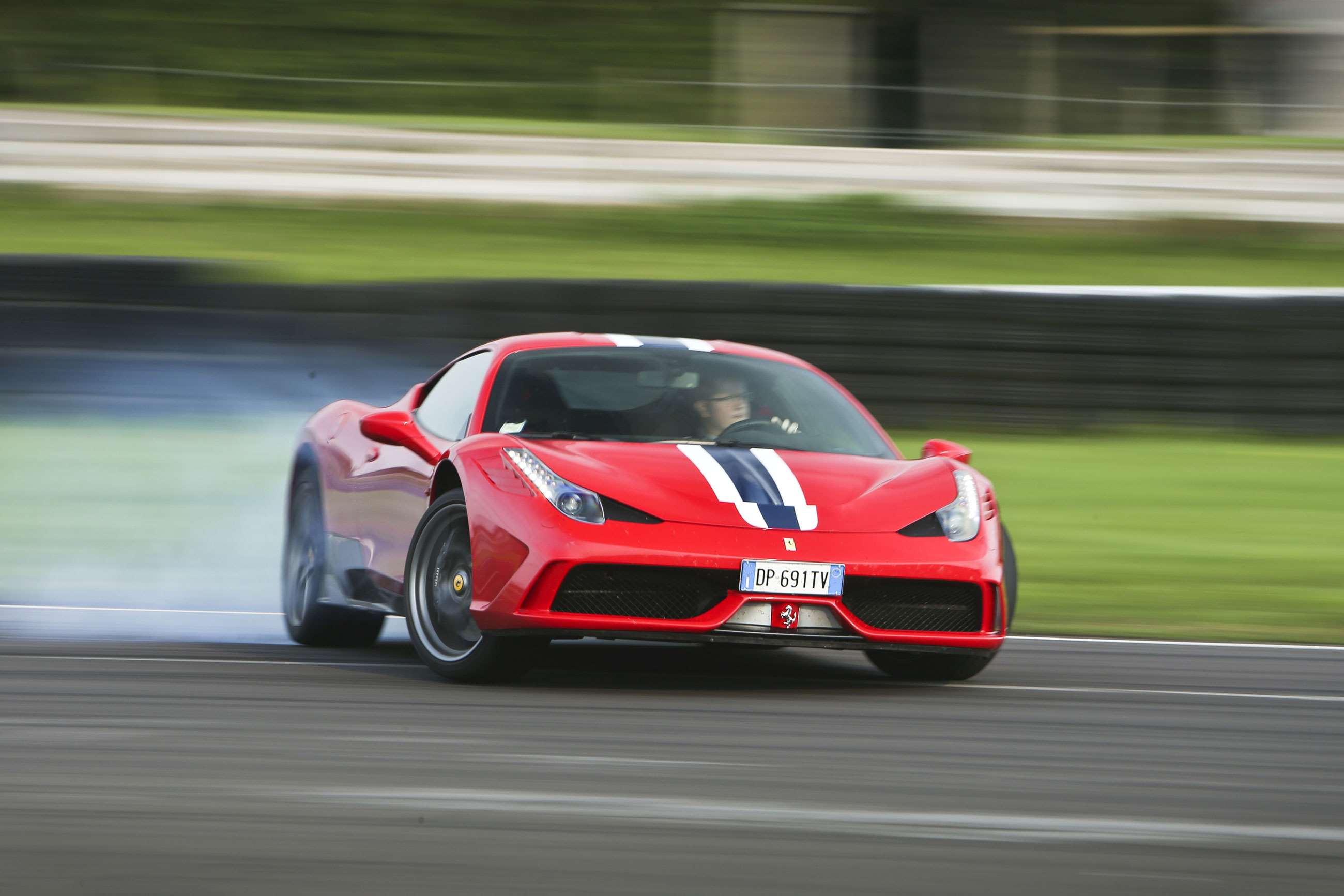 Best-Investment-Cars-2022-7-Ferrari-458-Speciale-07122021.jpg