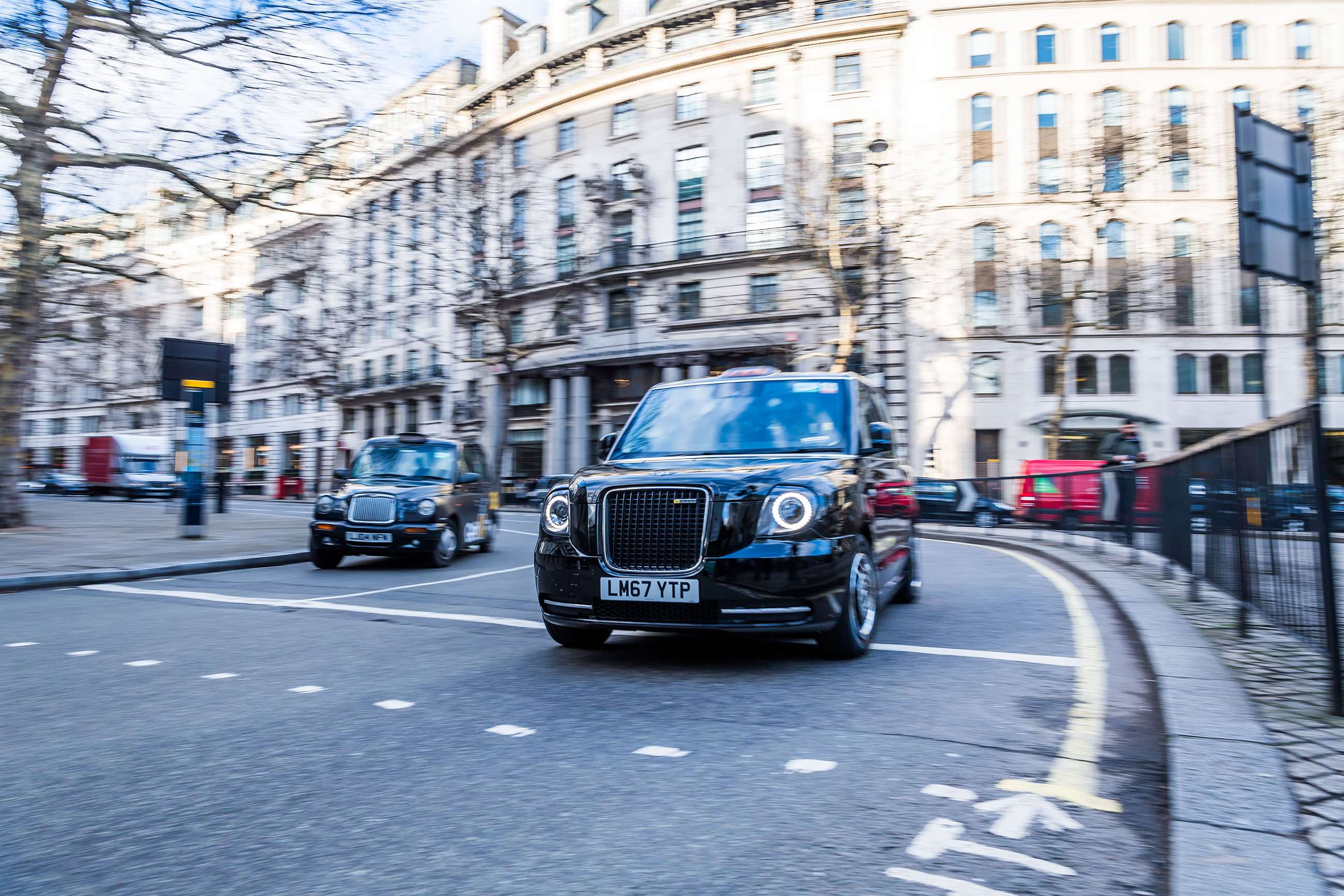 Celebrating the new Black Cab | Axon's Automotive Anorak | GRR