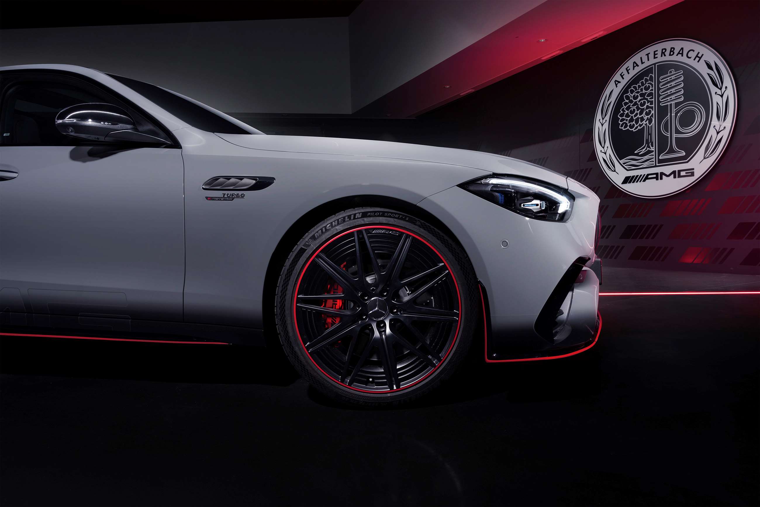 Amg C63 Racing Mercedes-AMG C63 S E Performance gets bold F1 Edition | GRR