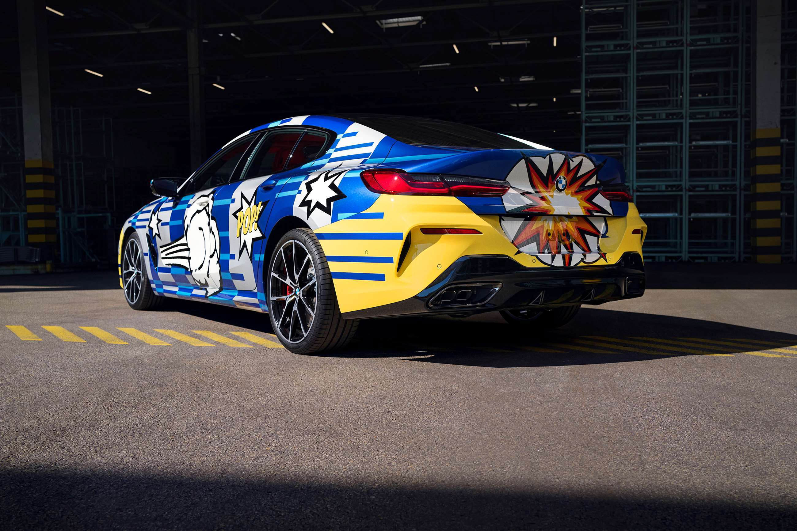 bmw-850i-xdrive-gran-coupe-jeff-koons-17022204.jpg