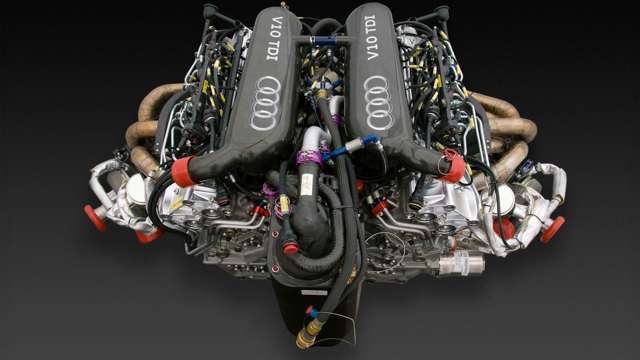best-v10-engines-ever-made-7-audi-r15-tdi-07032022.jpg