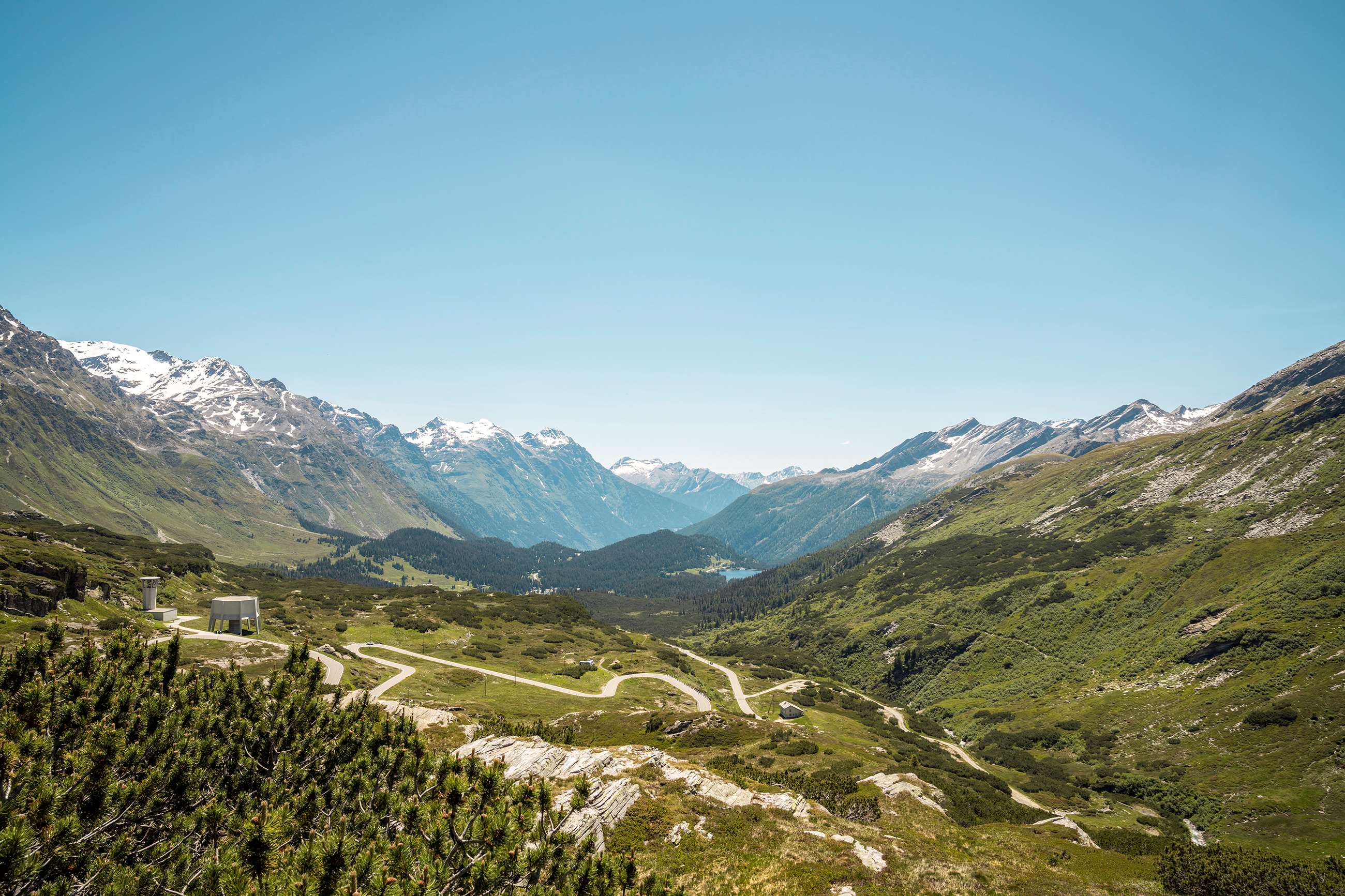The six mountain roads you need to drive in Switzerland GRR