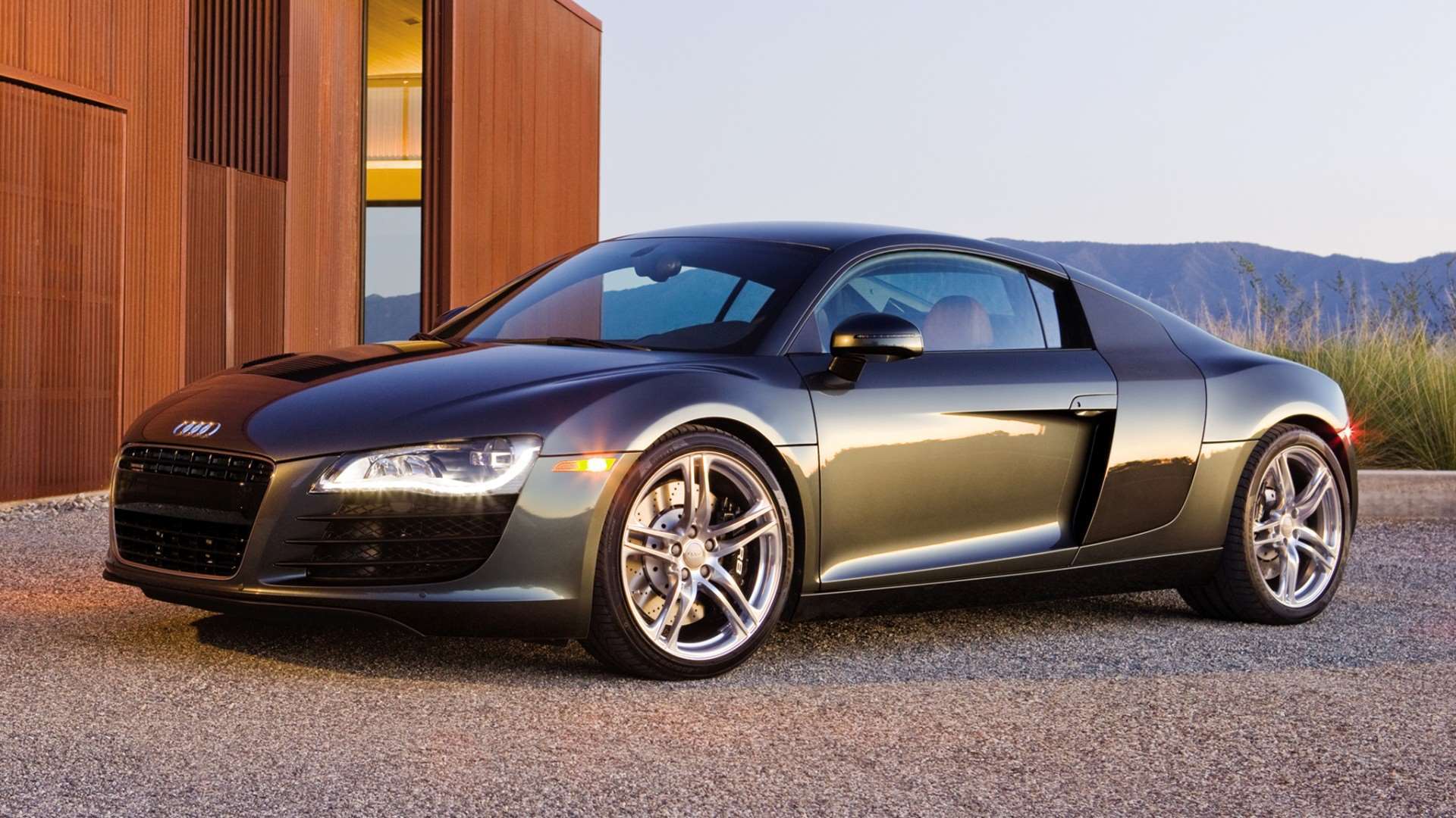 Charming a State Trooper with an Audi R8 | Thank Frankel it's Friday | GRR