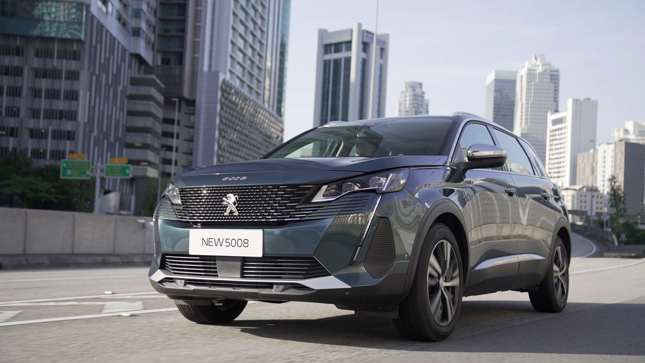 2023 Peugeot 5008 review – 7-seat SUV perfection? 