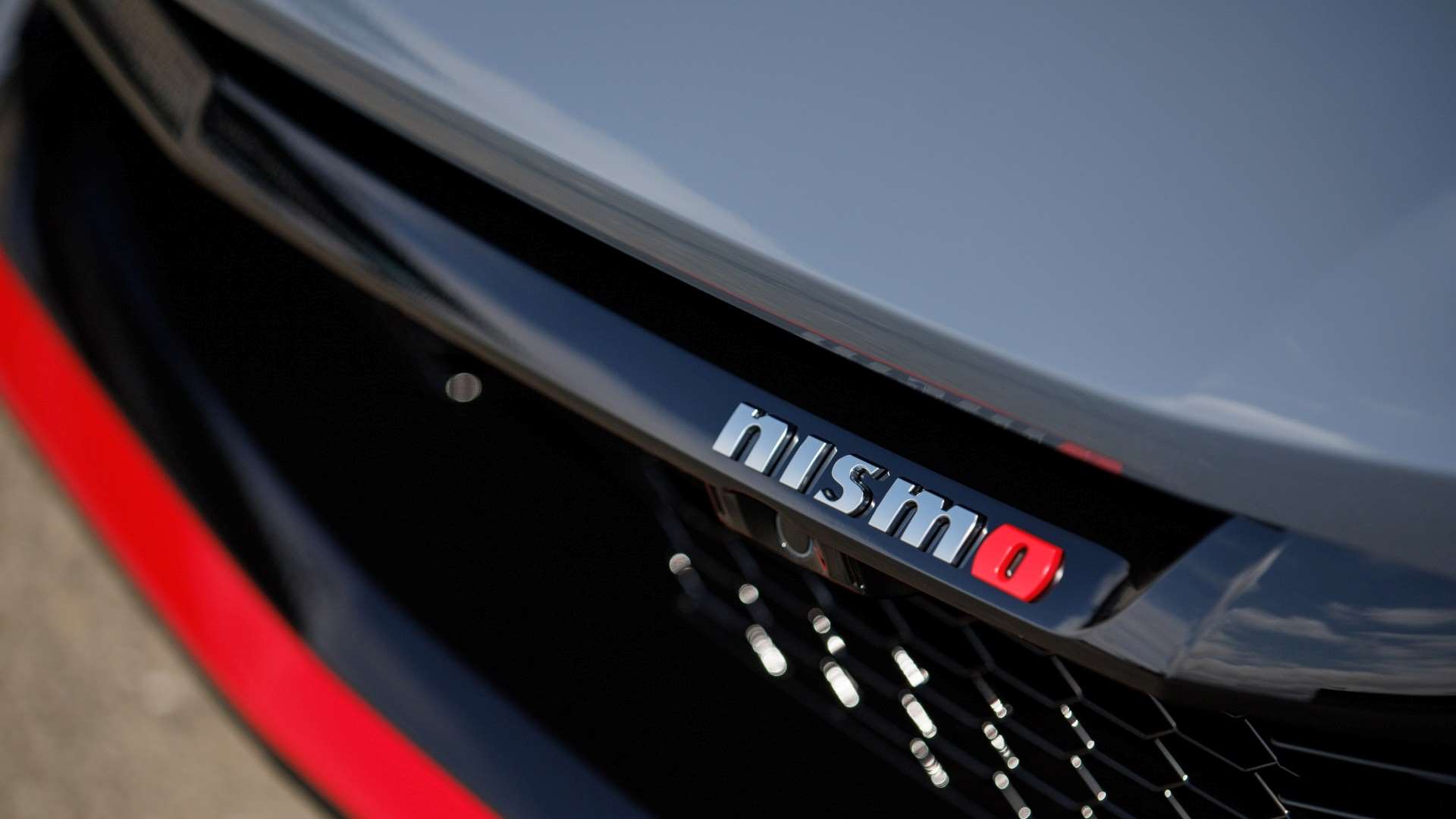 Nissan Z Nismo is a hot Japanese sports coupe | GRR