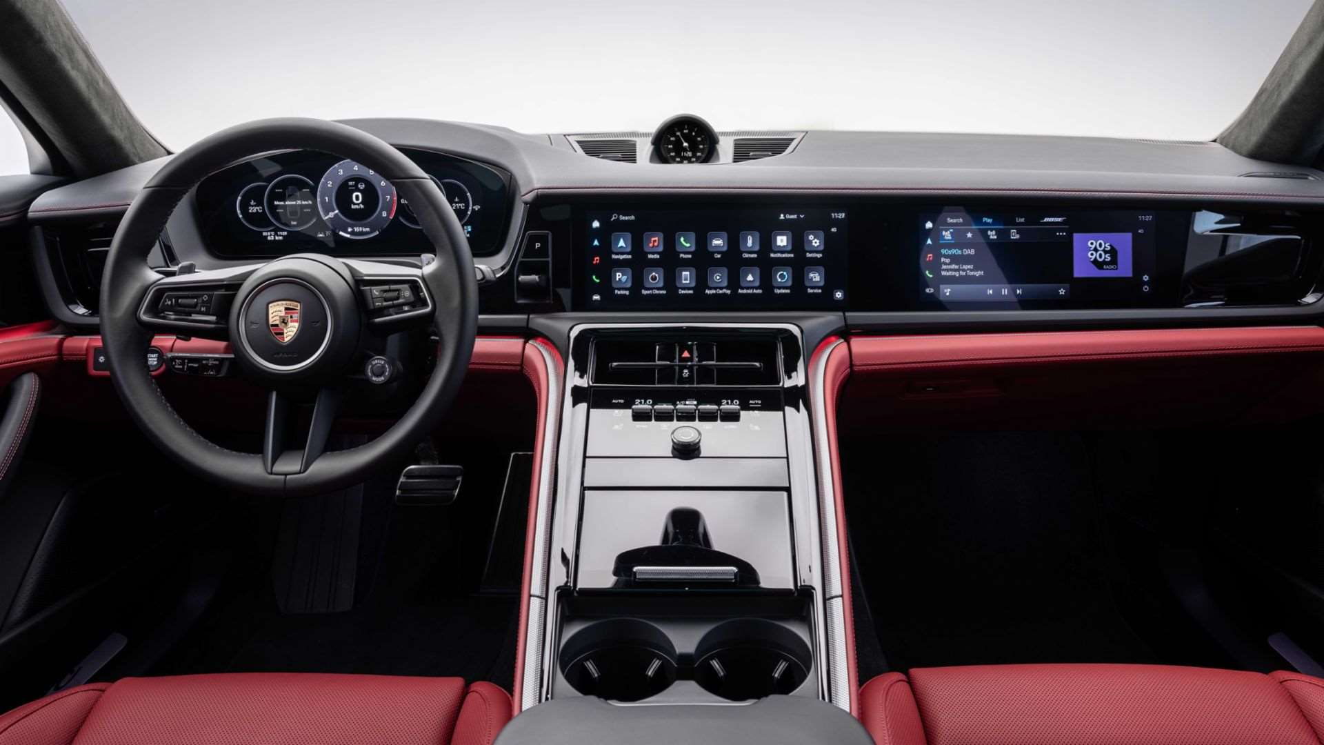 Porsche Panamera Turbo Executive　内装パネル Porsche reveals updated Panamera interior | GRR