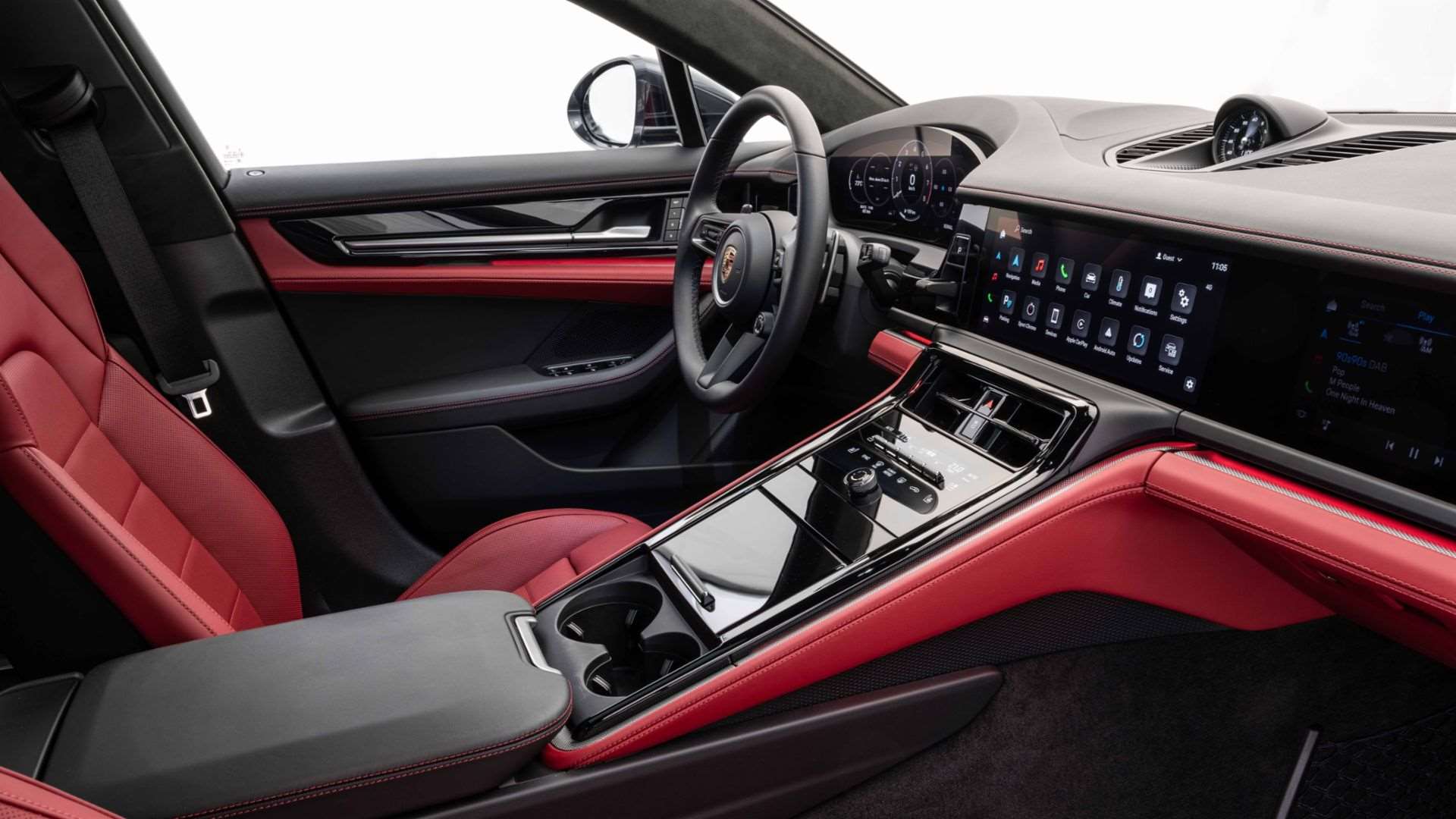 Porsche reveals updated Panamera interior | GRR