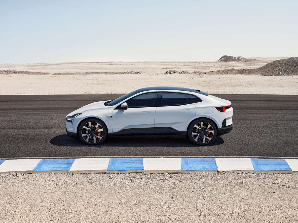 The 544PS Polestar 4 is an electric SUV with no rear window | GRR