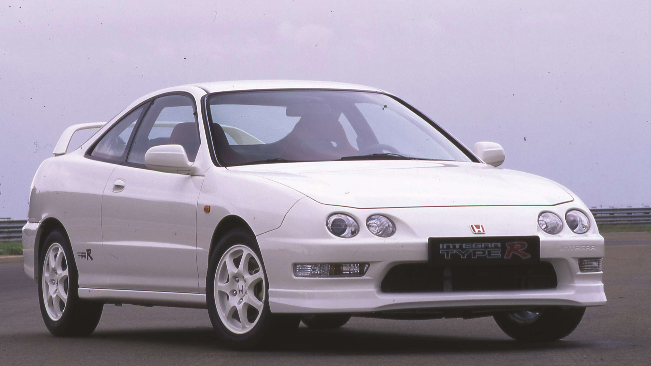 The 10 best road cars from the 1990s | GRR