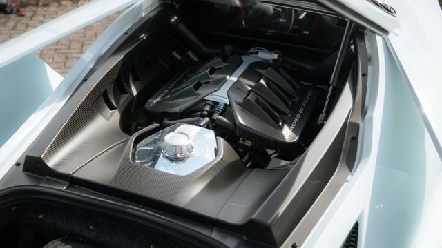 Ford_GT_engine.jpg