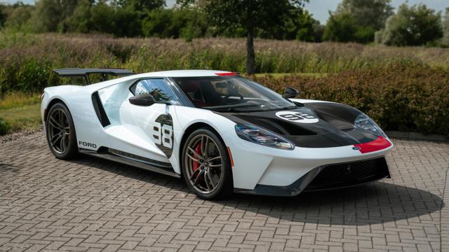 Ford_GT_front.jpg