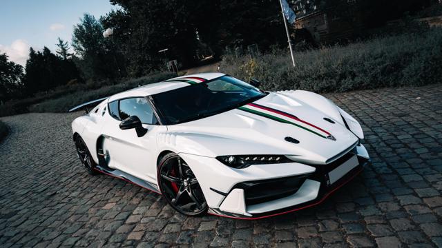 Italdesign_Zerouno_front.jpg