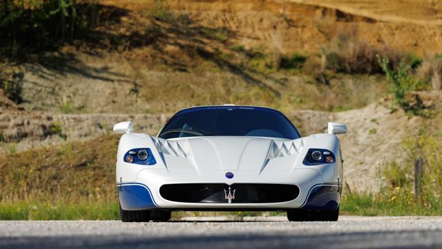 Maserati_MC12_headon.jpg