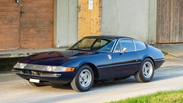 Ferrari_Daytona_front.jpg