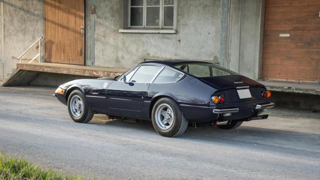 Ferrari_Daytona_rear.jpg
