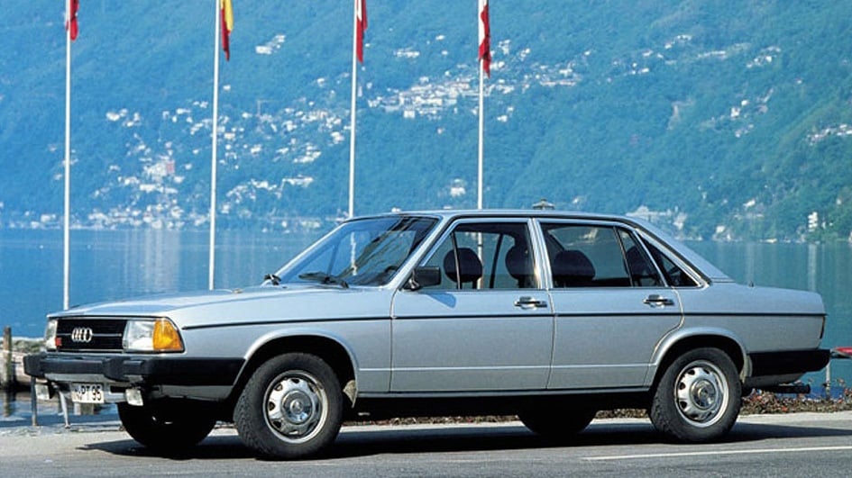 Audi 100 II copy.jpg