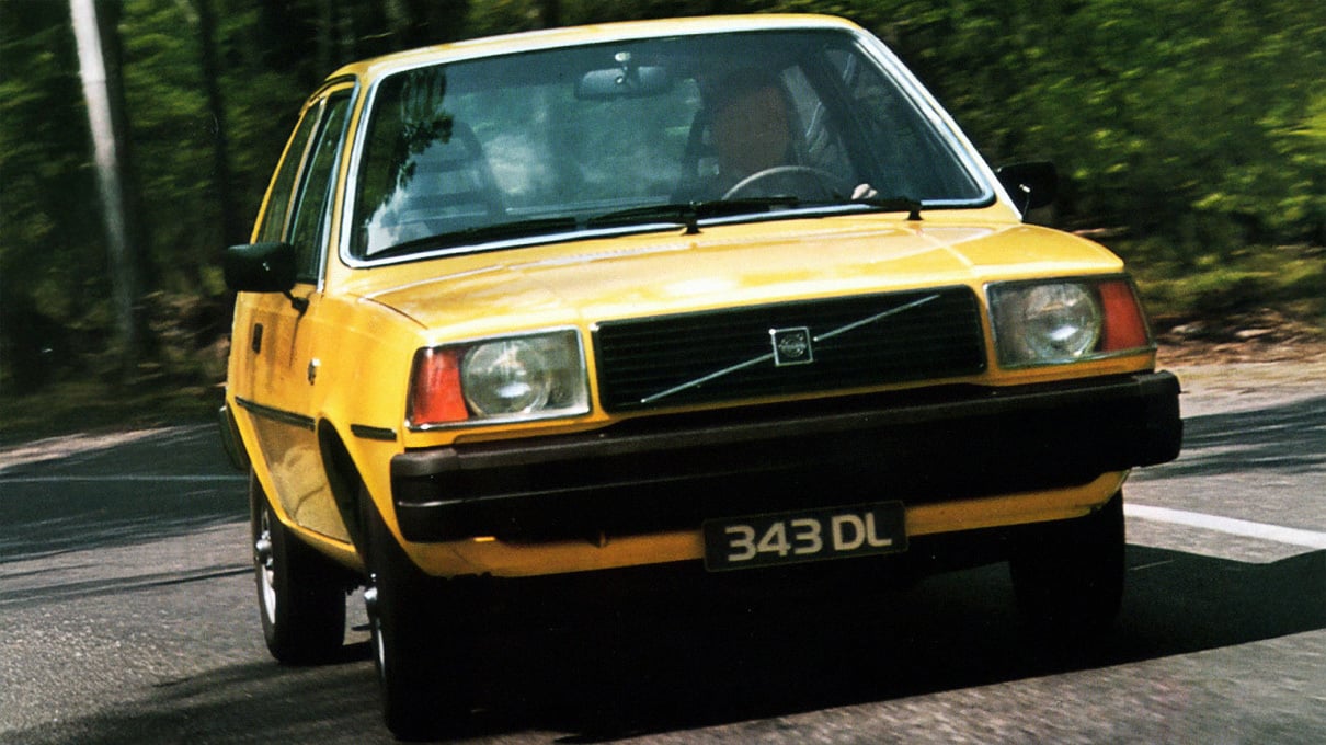 Volvo 343 copy.jpg