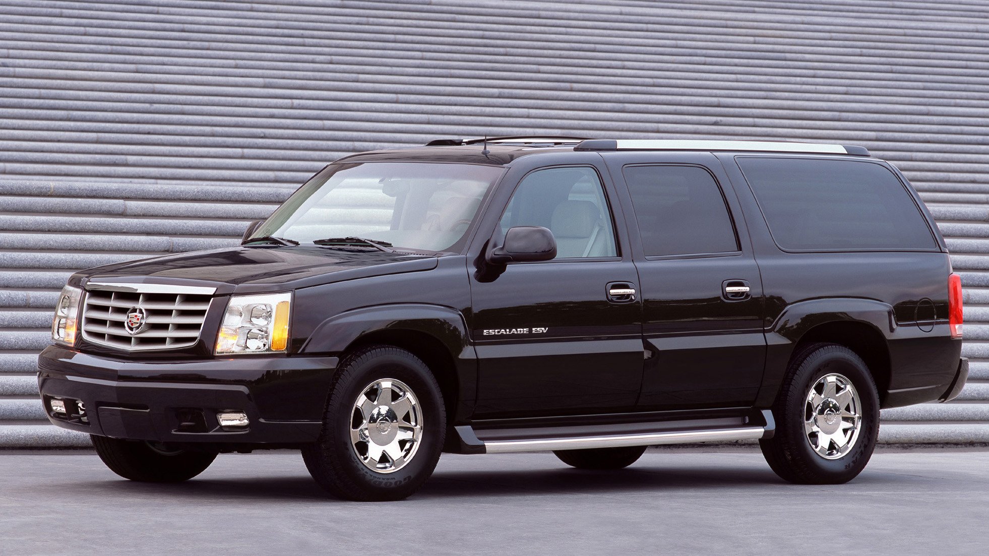 2002 Cadillac Escalade copy.jpg